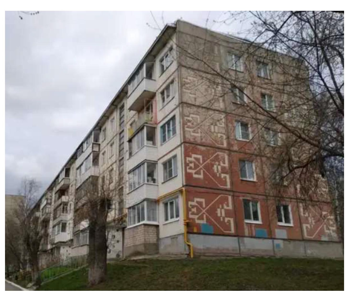 Доля в праве общей долевой собственности (1/3 доли) на двухкомнатную квартиру площадью 43,3 кв. м, назначение – жилое, этаж 4, кадастровый номер 18:26:050664:1187, местонахождение: Удмуртская Республика, г. Ижевск, ул. Коммунаров, д. 177, кв. 46