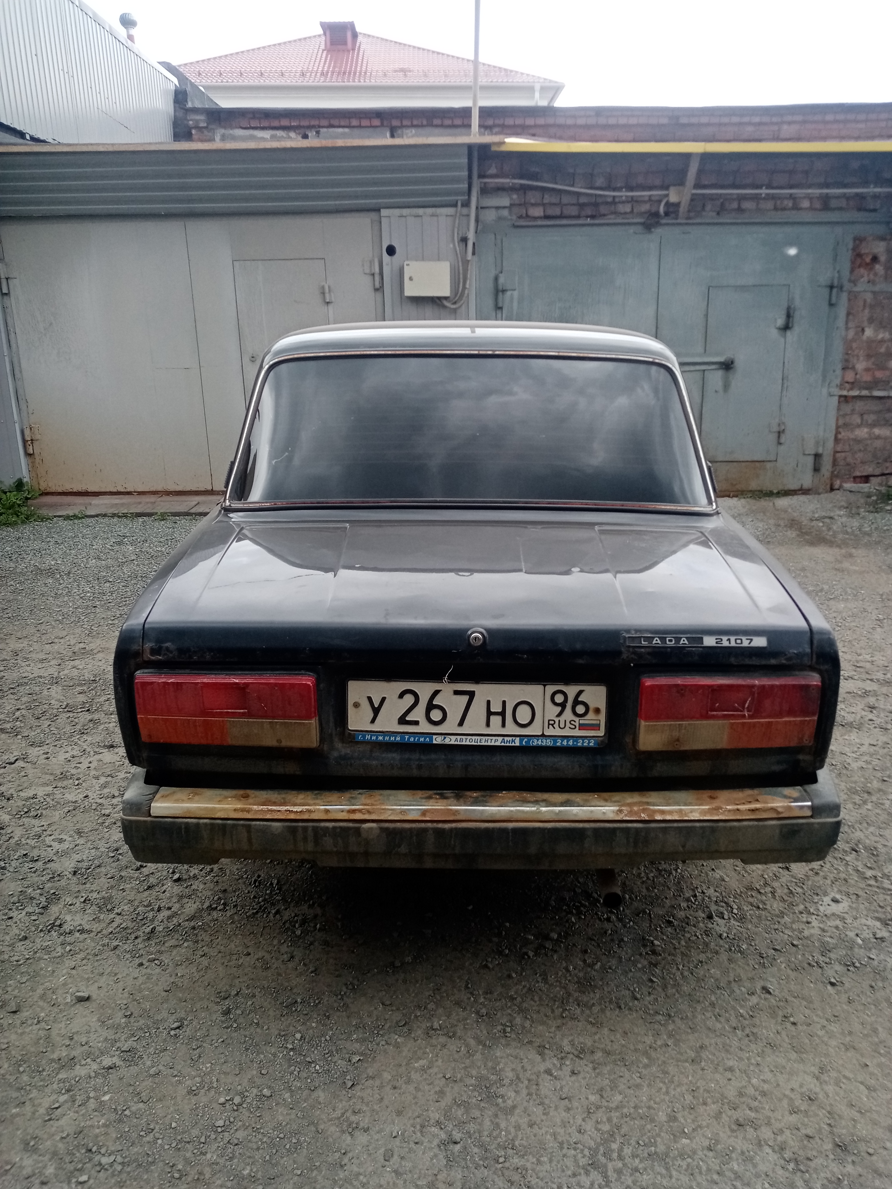 Автомобиль LADA-210740, выпуска 2011, цвет серебристо - коричневый, идентификационный номер (VIN) ХТА21074ОВY004341, государственный регистрационный номер У267HO96