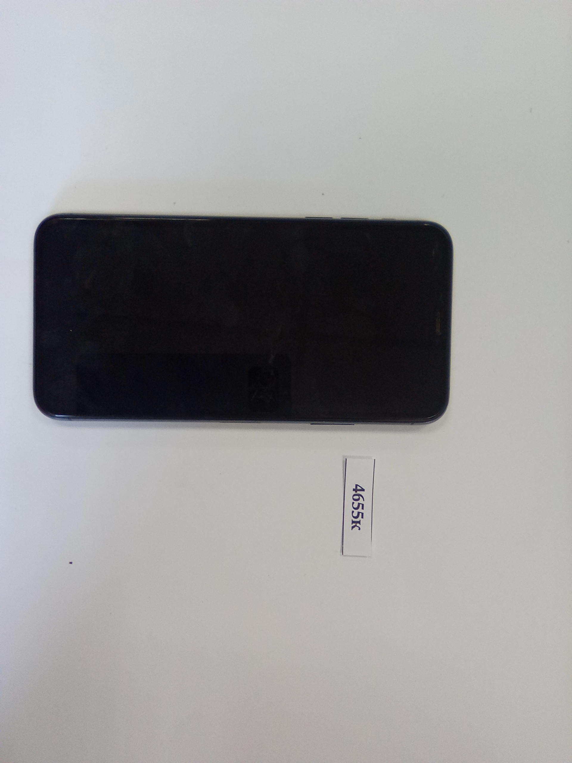 Iphone 11 PRO IMEI1: 353909104175703 IMEI2: 53909103969122