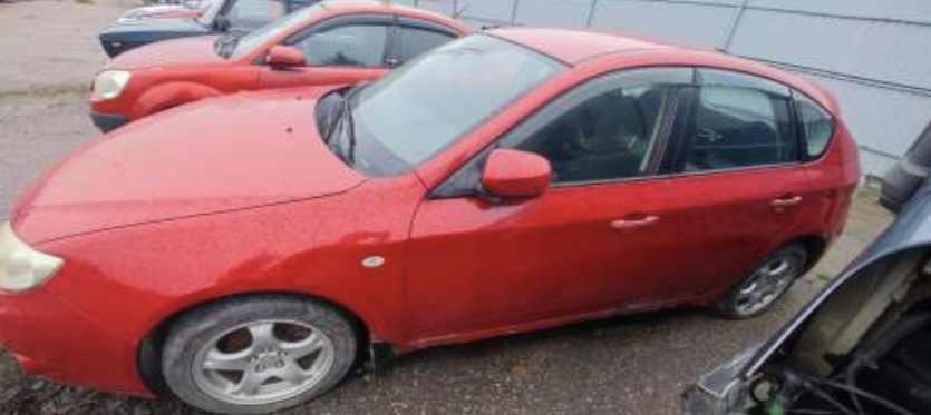 втомобиль марки субару импреза, год выпуска не установлен, г/ Р678ХУ750.