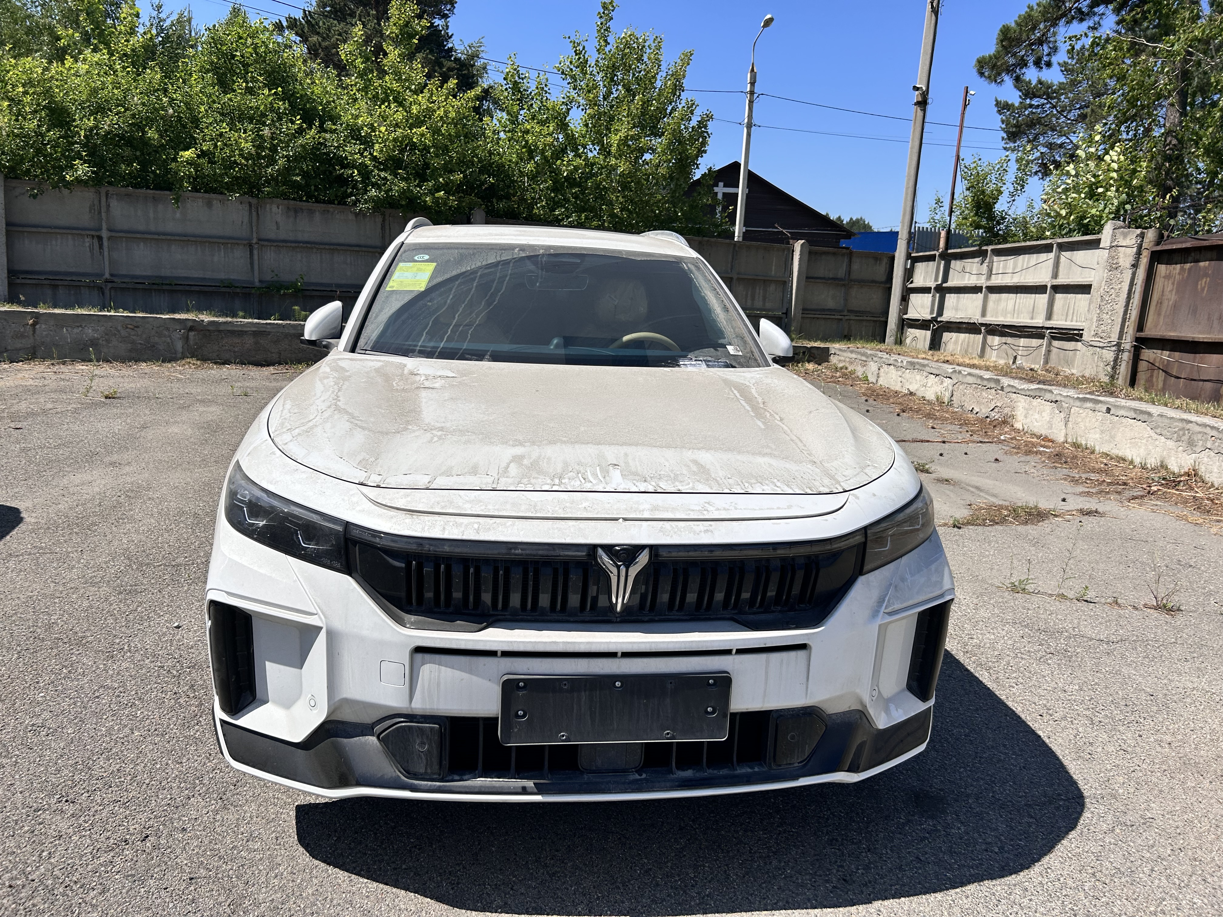 Автомобиль легковой "VOYAH FREE" 2023 г.в., цвет белый, VIN LDP95H96XPE312719