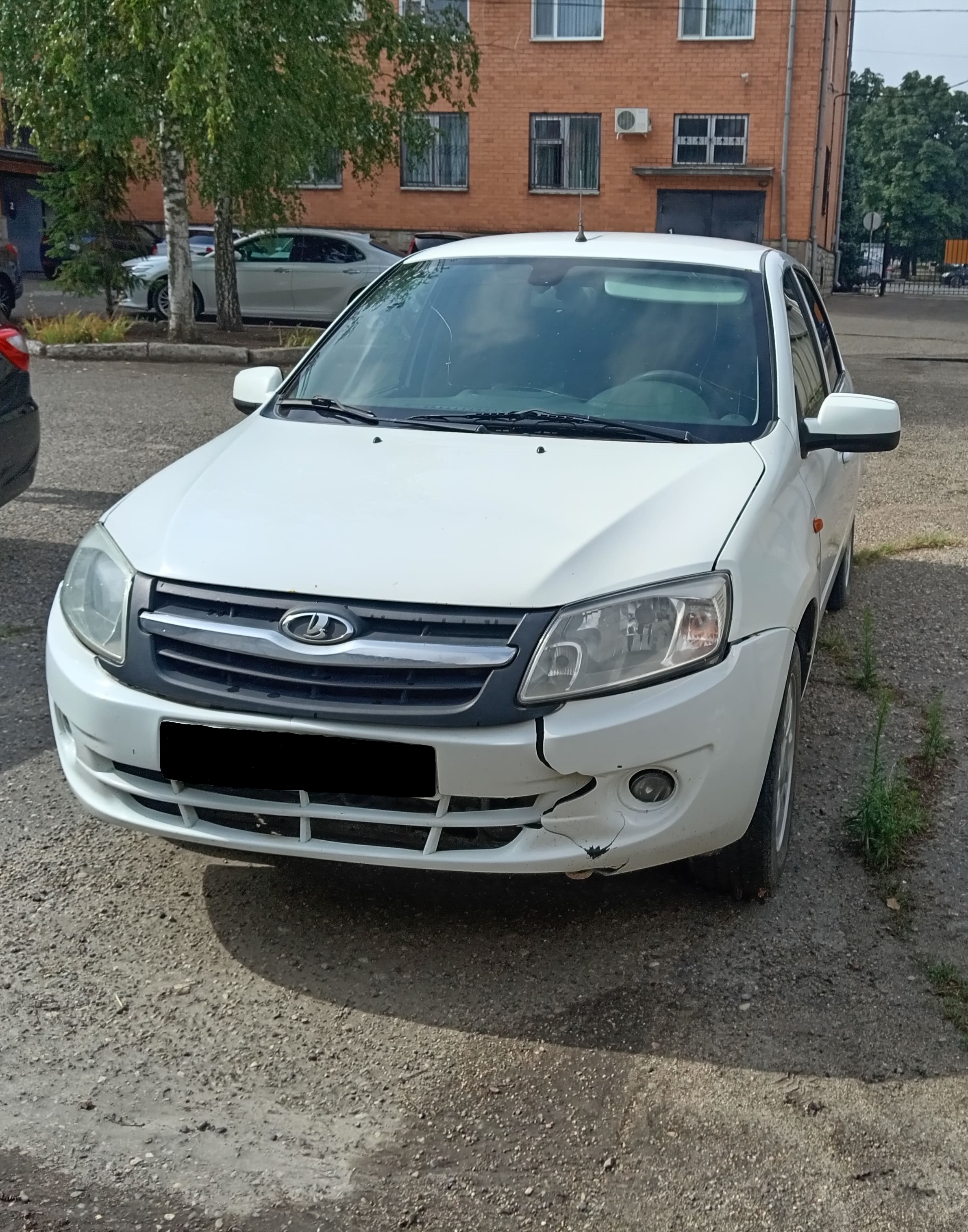 Легковой автомобиль LADA, 219070 LADA GRANTA, инвентарный номер объекта 21012500007, 2014 года выпуска, серия, номер паспорта транспортного средства 63 НХ 215908, идентификационный номер (VIN): XTA219070E0245807, номер кузова XTA219070E0245807.