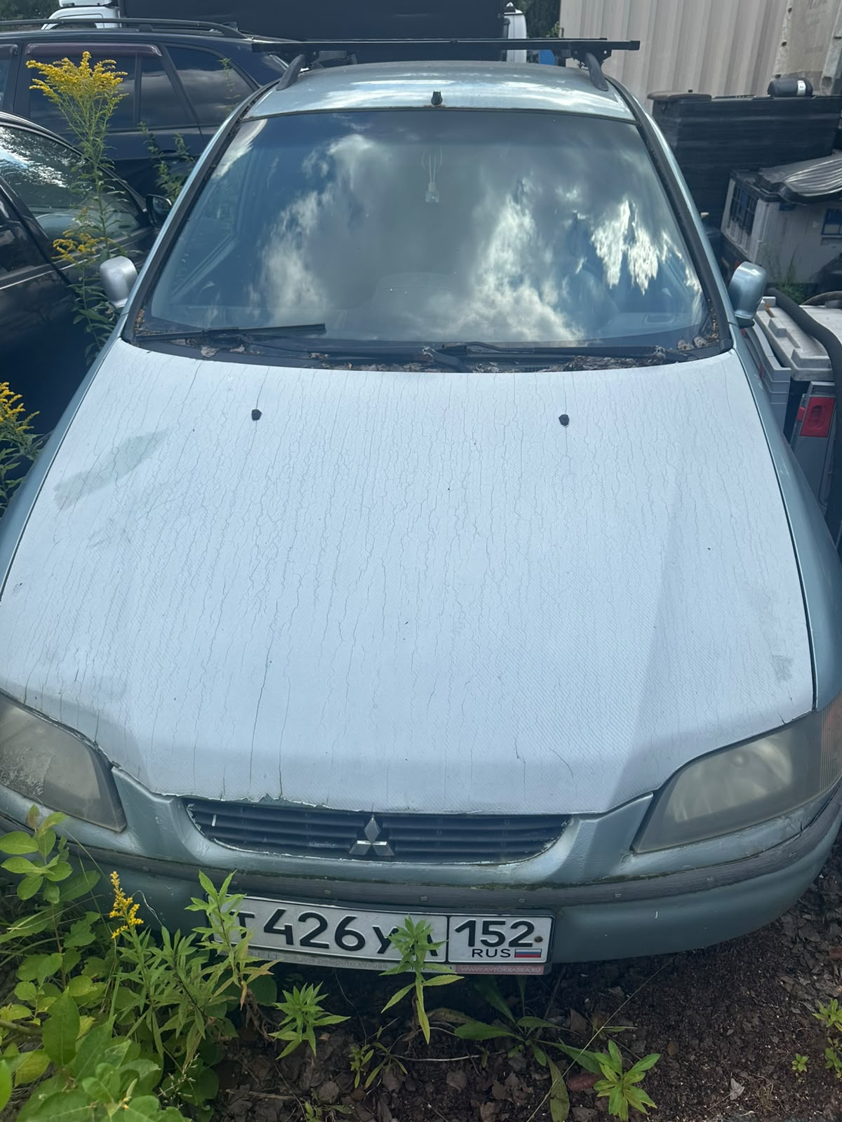 а/м Mitsubishi Space Star 1.6 серо - зелёного цвета, 2003 г.в., гос. №Т426УА 152, VIN XMCLNDG3A4F009241, зарегистрировано ограничение