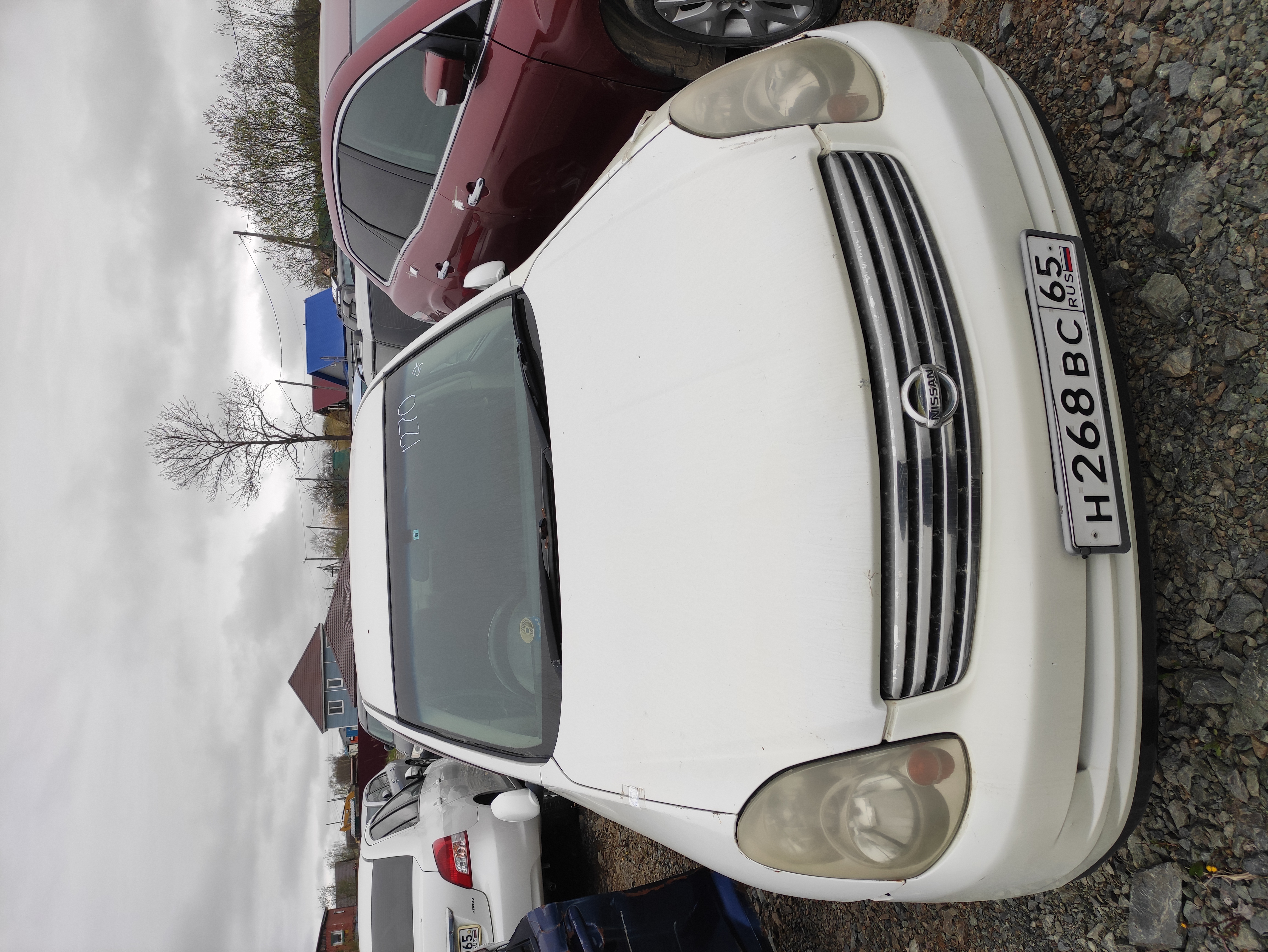 Автомобиль марки “Nissan Skyline” государственный номер Н 268 ВС 65, 2002 г.в.