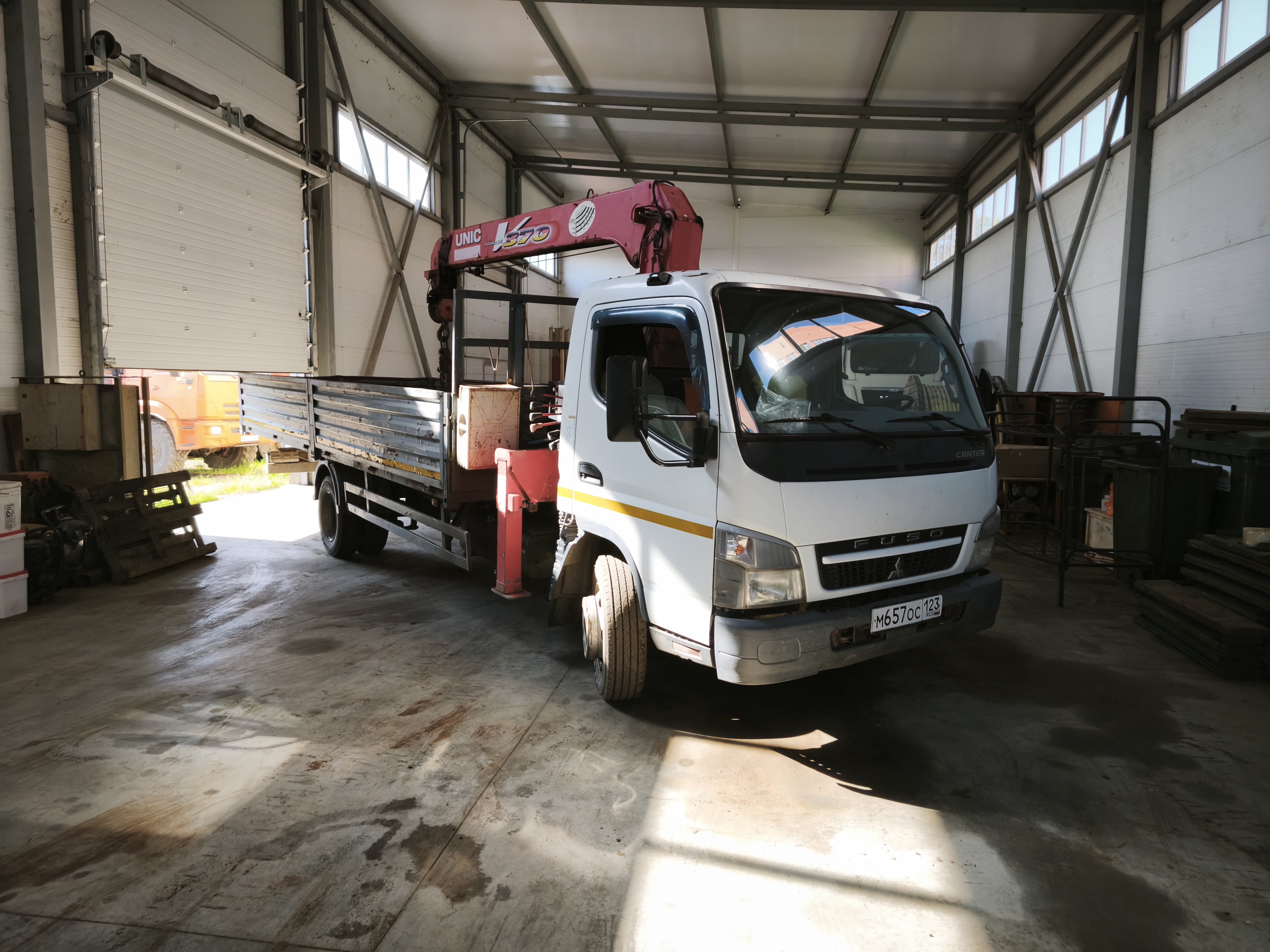 Д-к: ООО «Предприятие «Микротоннель» Автомобиль FUSO CANTER FE85DJ, г.в. 2014, г/н М657ОС123, VIN Z9MFE85DJBG006296