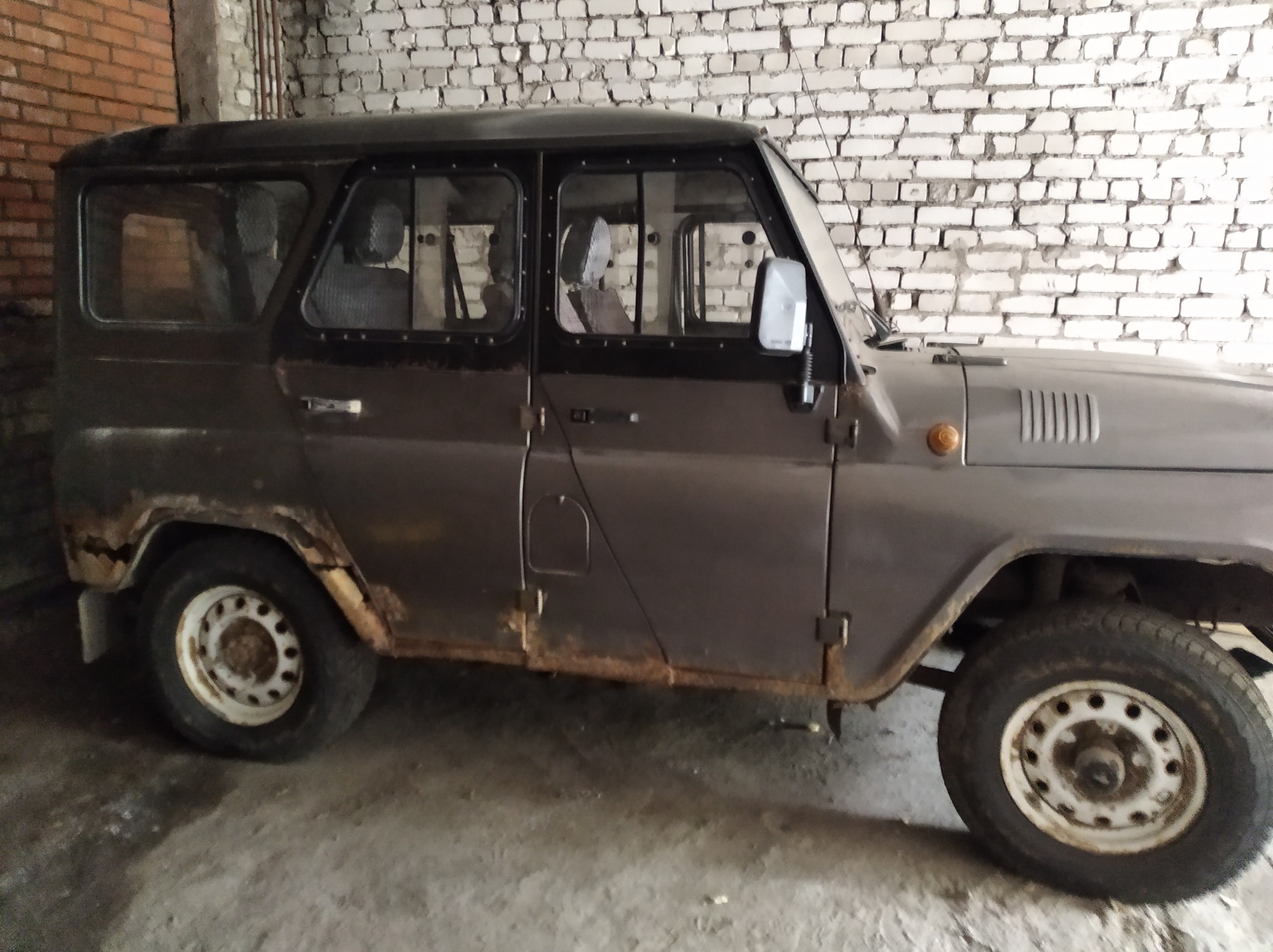 Автомобиль УАЗ-315195