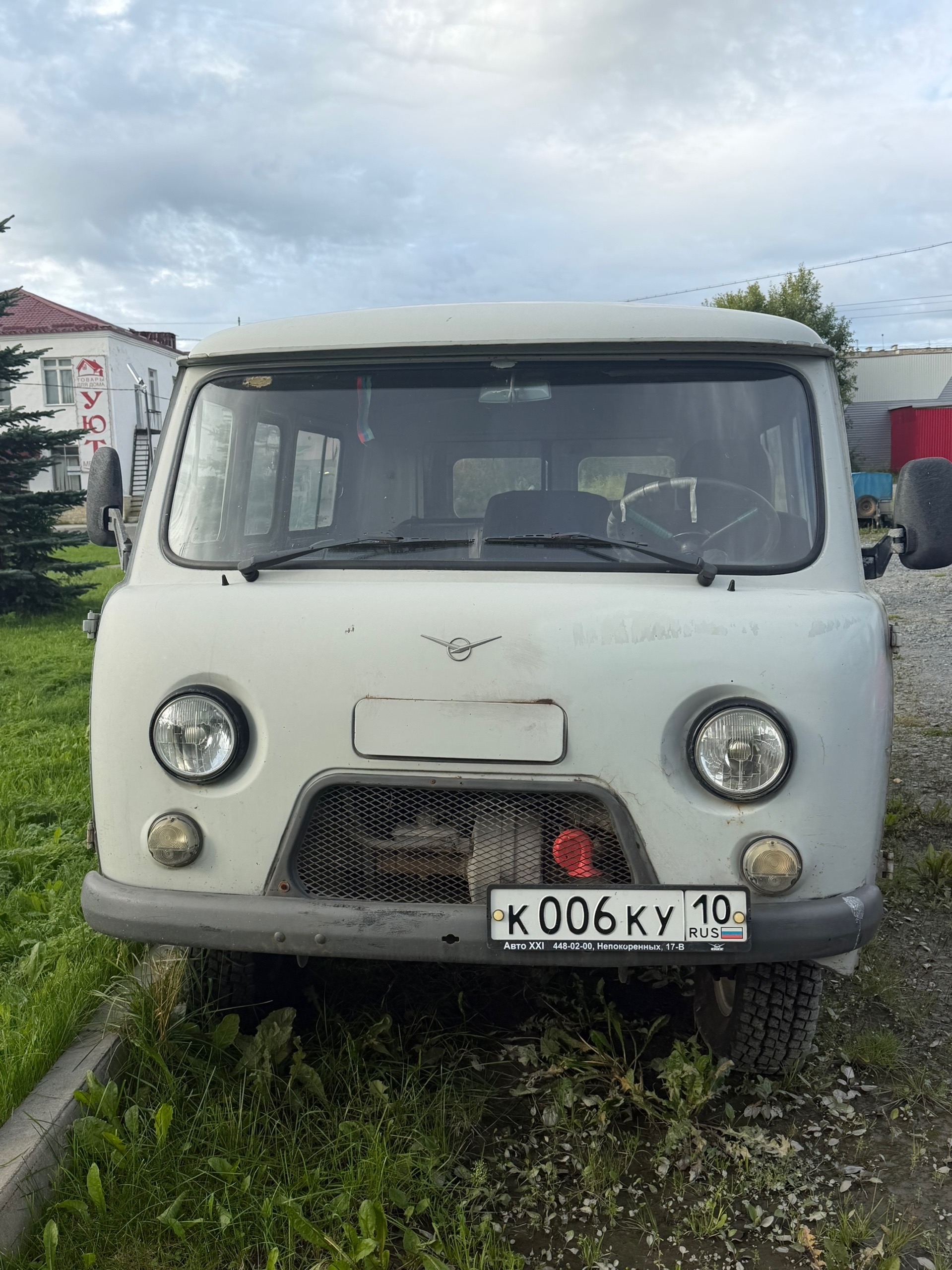 Автомобиль УАЗ-390902, регистрационный номер К006КУ10