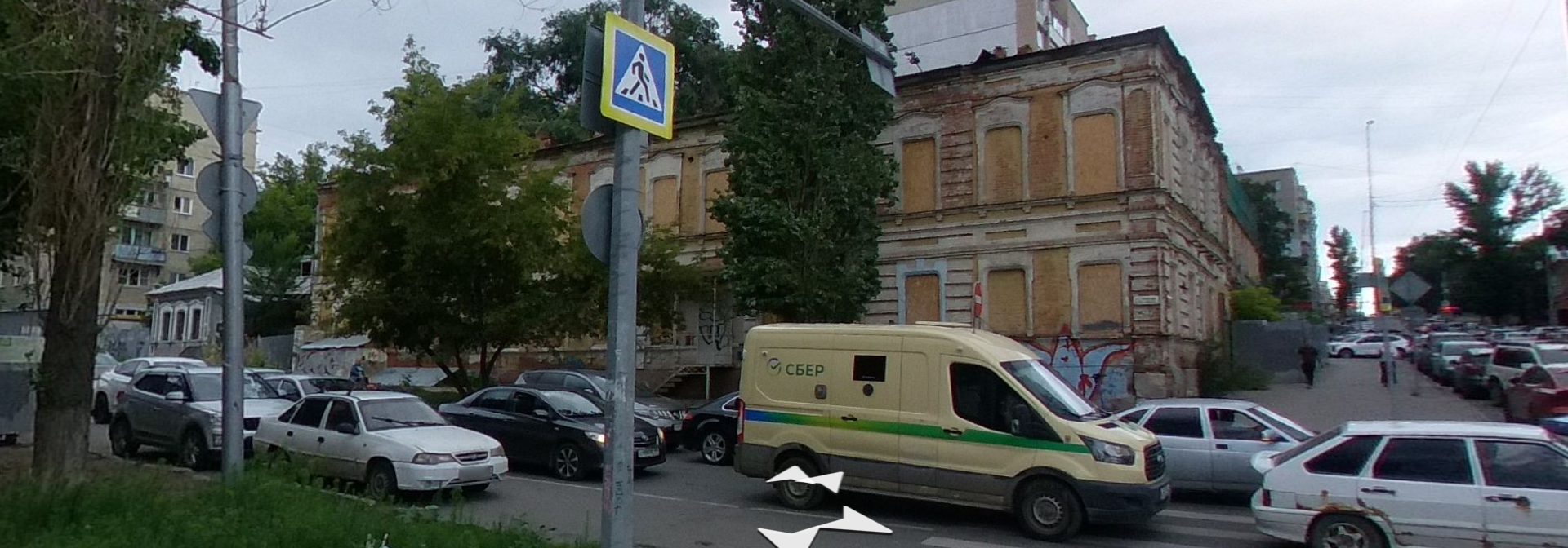Комплекс объектов муниципального нежилого фонда (ансамбль) по адресу: Российская Федерация, Саратовская область г. Саратов, ул. Рабочая, д. 2 (литеры А, Б, В) состоящий из: - трехэтажного нежилого здания общей площадью 1046,5 кв. м с кадастровым номером 64:48:000000:27054 (литер А); - двухэтажного нежилого здания общей площадью 597,8 кв. м с кадастровым номером 64:48:000000:27055 (литер Б); - двухэтажного нежилого здания общей площадью 218,0 кв. м с кадастровым номером 64:48:000000:27056 (литер