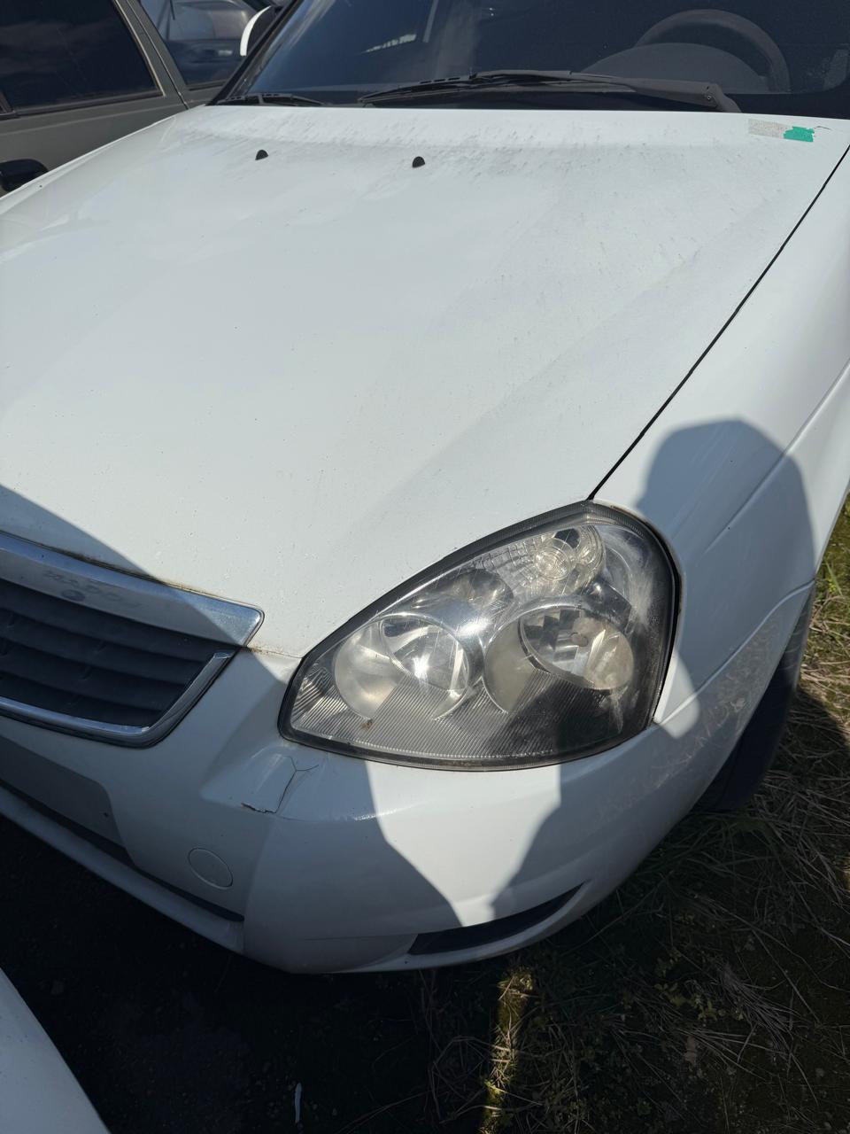 Автомобиль Лада 217030 Приора, 2 ключа. Документы отсутствуют.