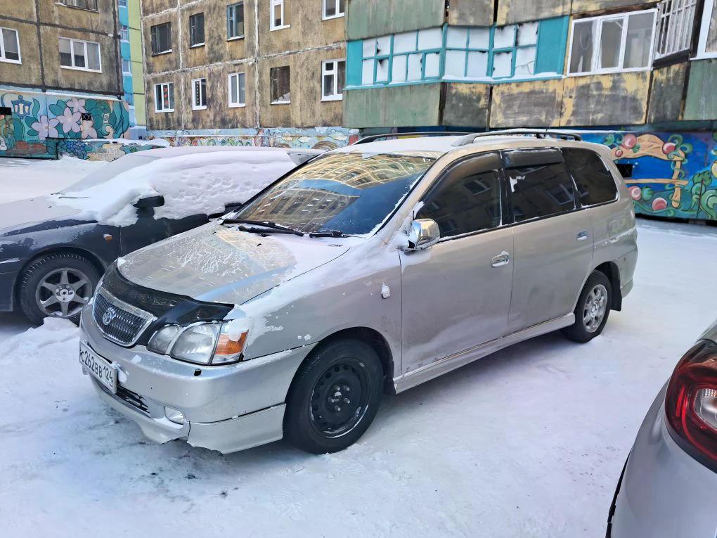 Автомобиль TOYOTA GAIA, г/н С262ВВ124, 2002 г.в., кузов № CXM10-7017170, двигатель № 3946503, комплектность и состояние не проверялась данное имущество обращено в доход государства(Документы и ключи отсутствуют).Находится г. Норильск