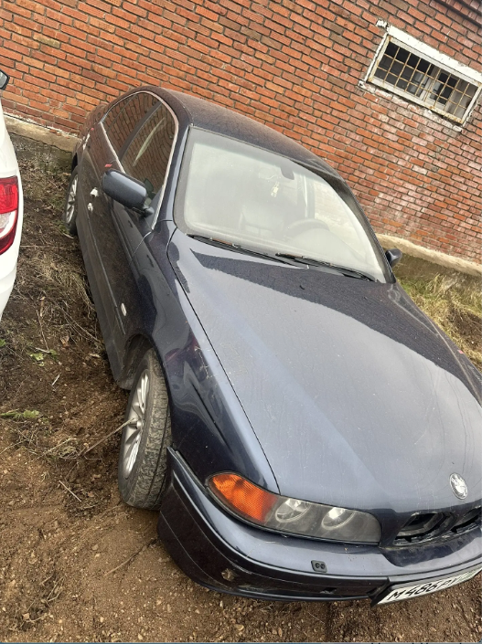 Автомобиль марки «BMW 530 D», 2002 года выпуска, государственный регистрационный знак Республики Абхазия М 486 РУ АВН, идентификационный номер (VIN) WBADL810X0GX60415.