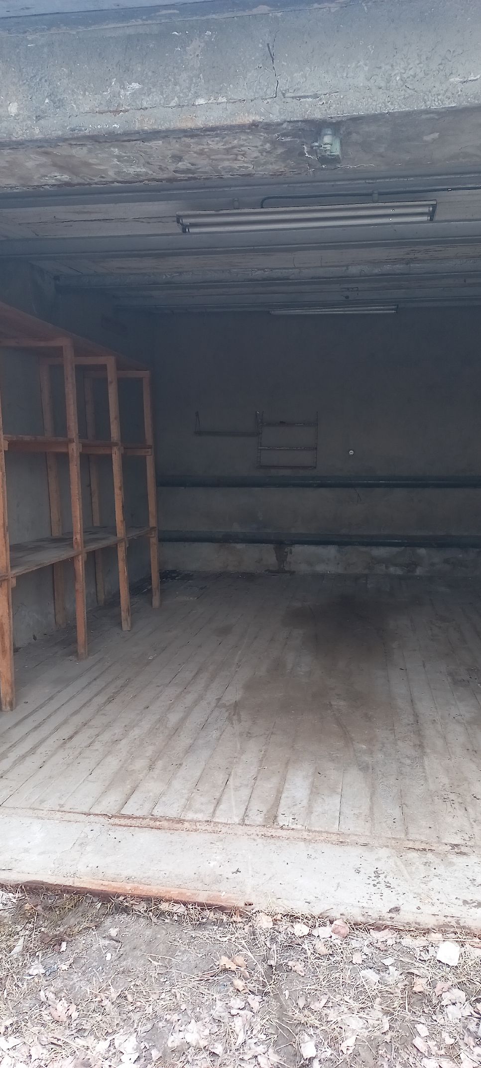 Нежилое помещение (гараж), площадью 24,6 кв. м., РНФИ П13720005194 (кадастровый номер 86:13:0202002:1704), расположенного по адресу: Ханты - Мансийский автономный округ – Югра, г. Нягань, пр-кт Нефтяников, д. 6, корп. 8, бокс 3