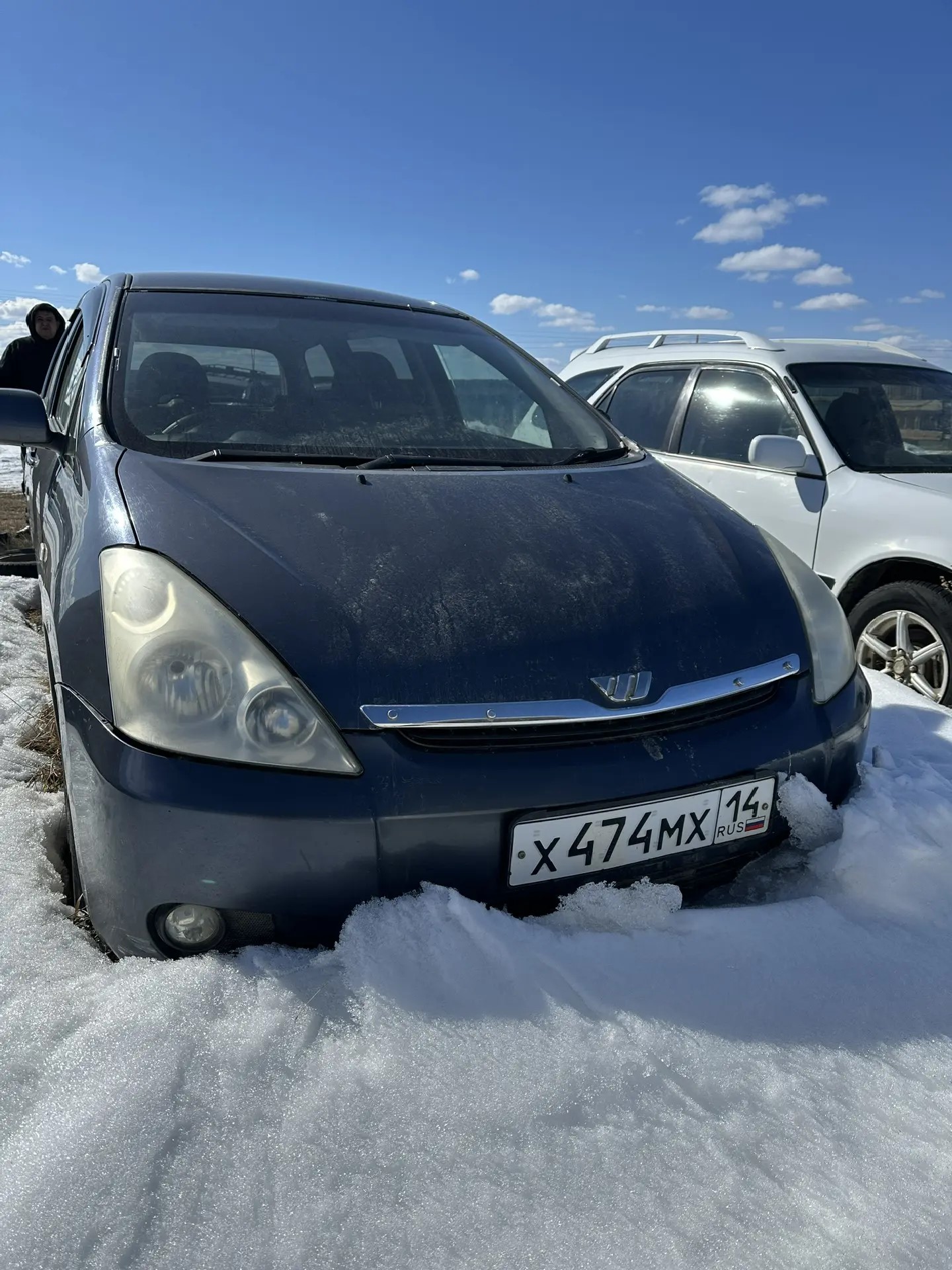 Автомобиль марки Toyota Wish, г/н Х474МХ14