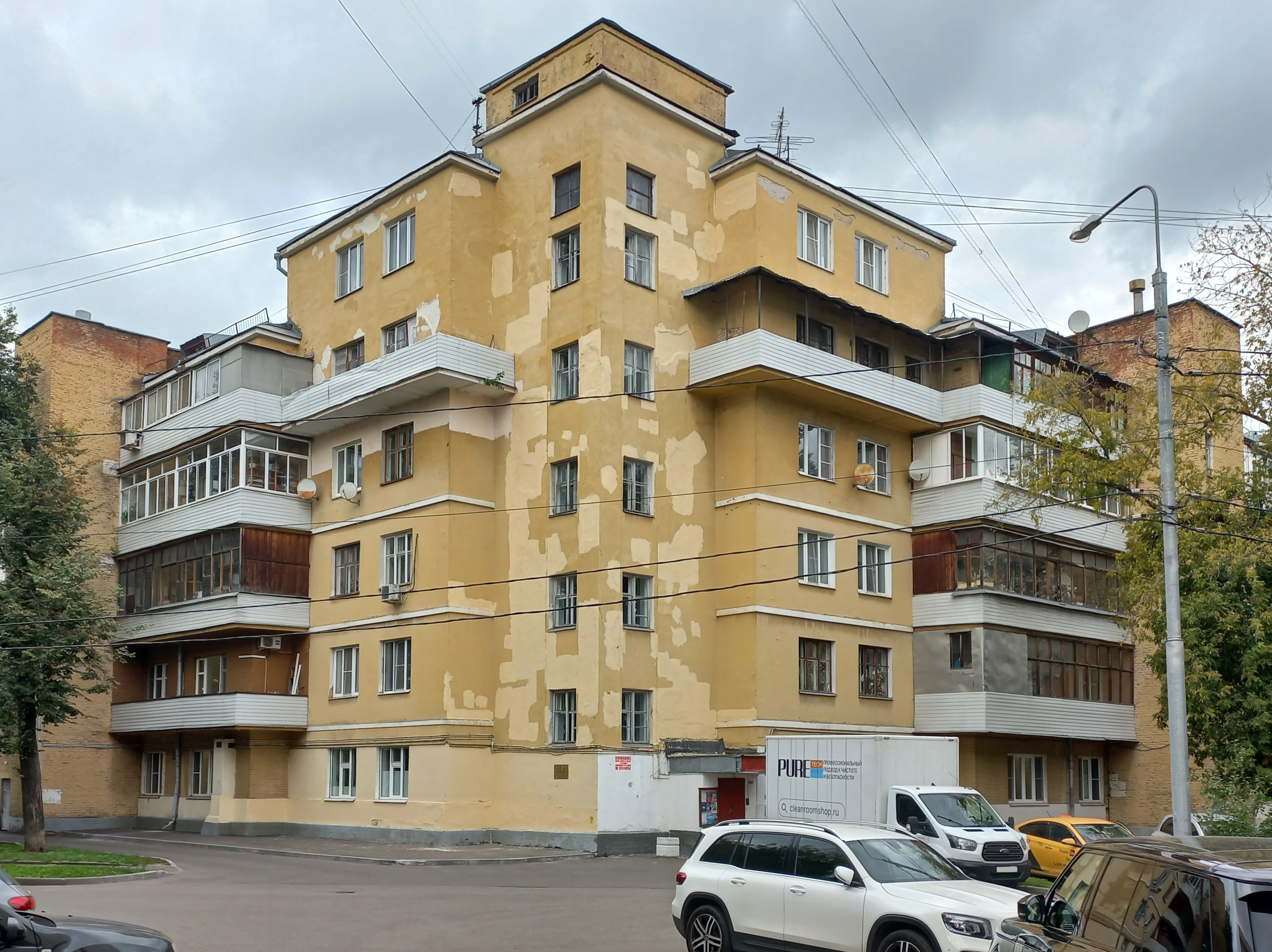 Продажа имущества, находящегося в собственности города Москвы, нежилые помещения по адресу: г. Москва, ул. Лестева, д. 19, корп. 2, общей площадью 206,8 кв. м (подвал № 0), кадастровые номера: 77:05:0001007:5507, 77:05:0001006:6977