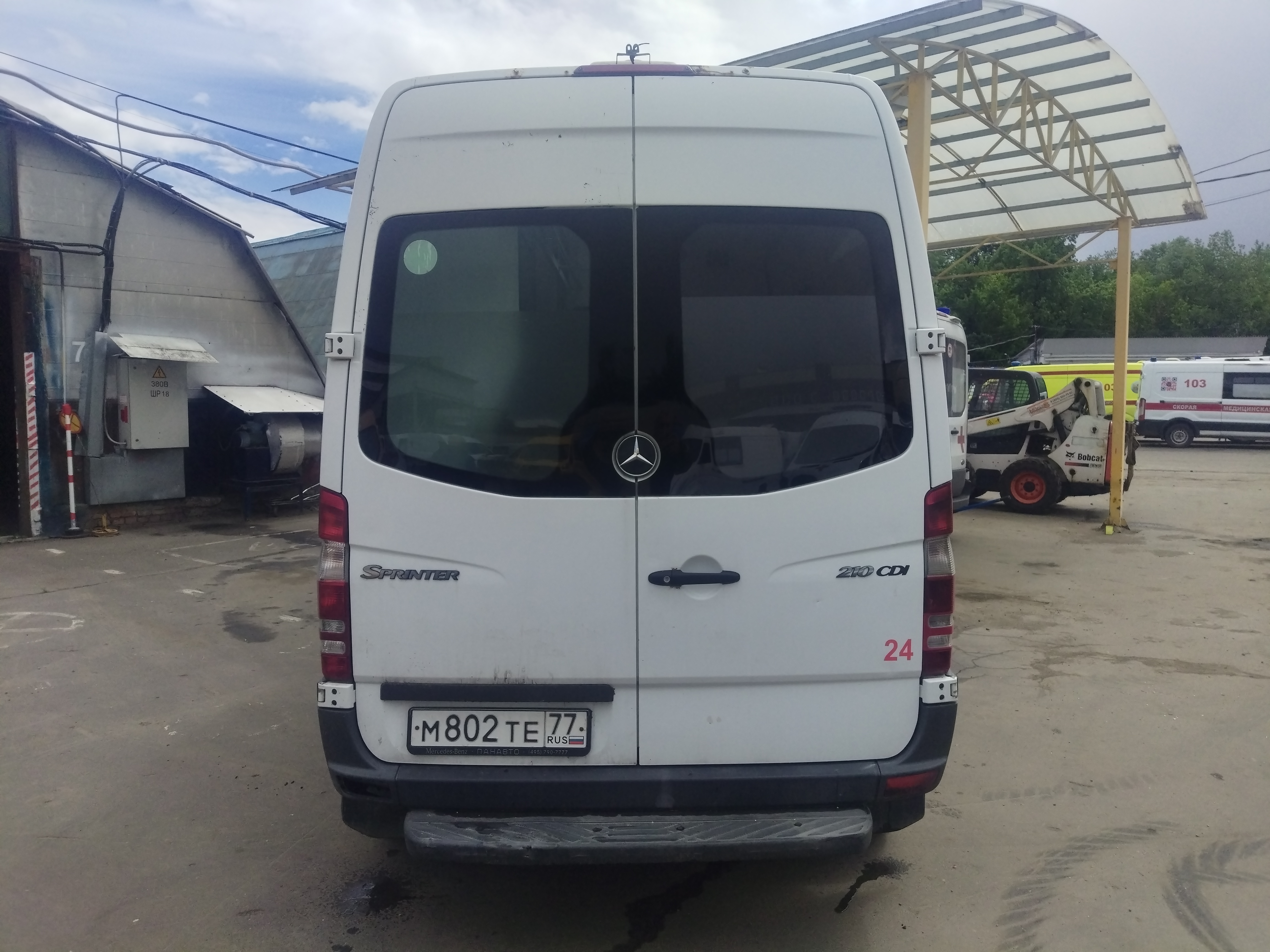Продажа транспортного средства Спецтехника MERCEDES-BENZ-2236В0 (VIN) Z7C2236B0D0003694
