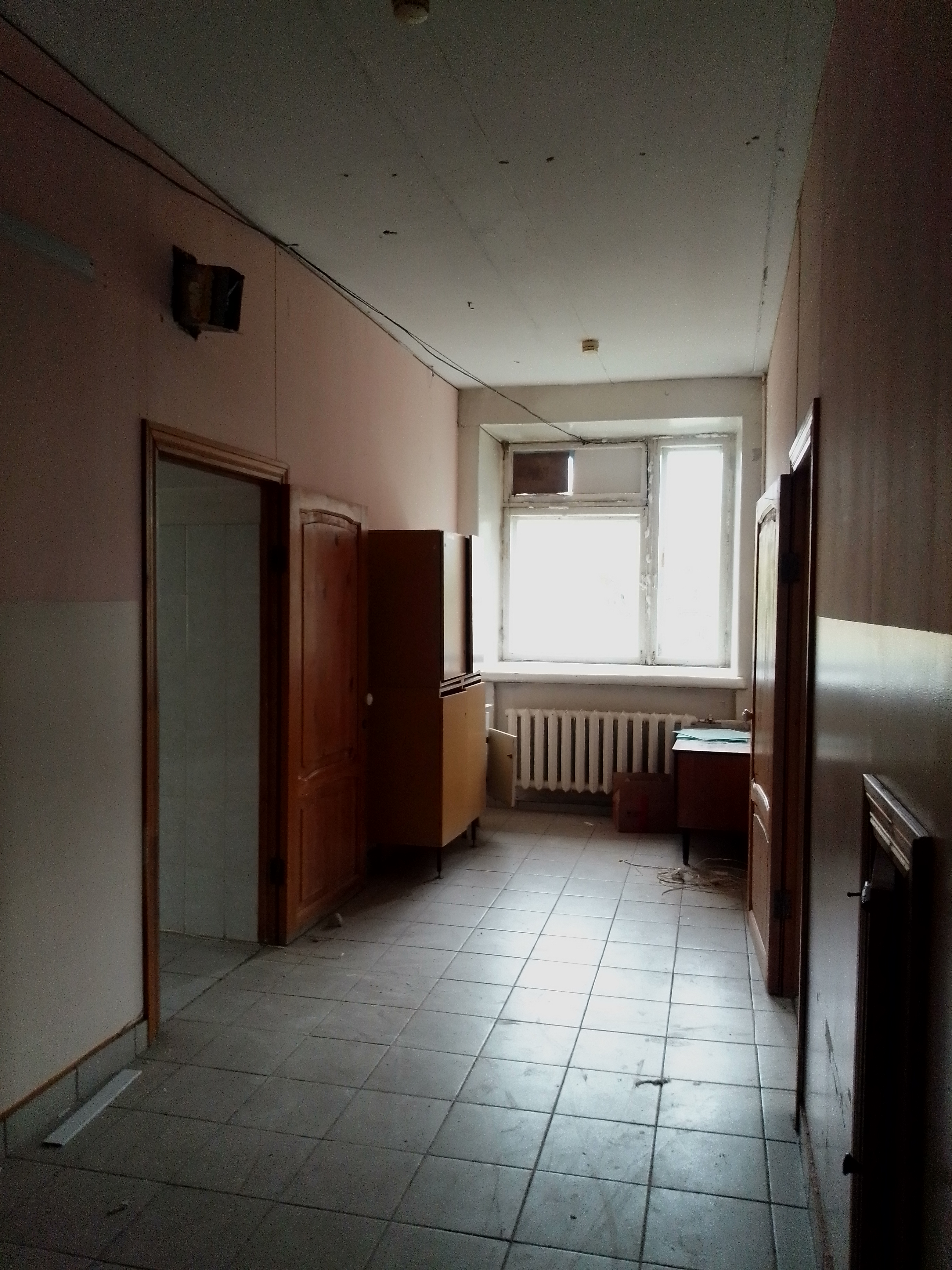 Нежилое помещение площадью 874,6 кв.м