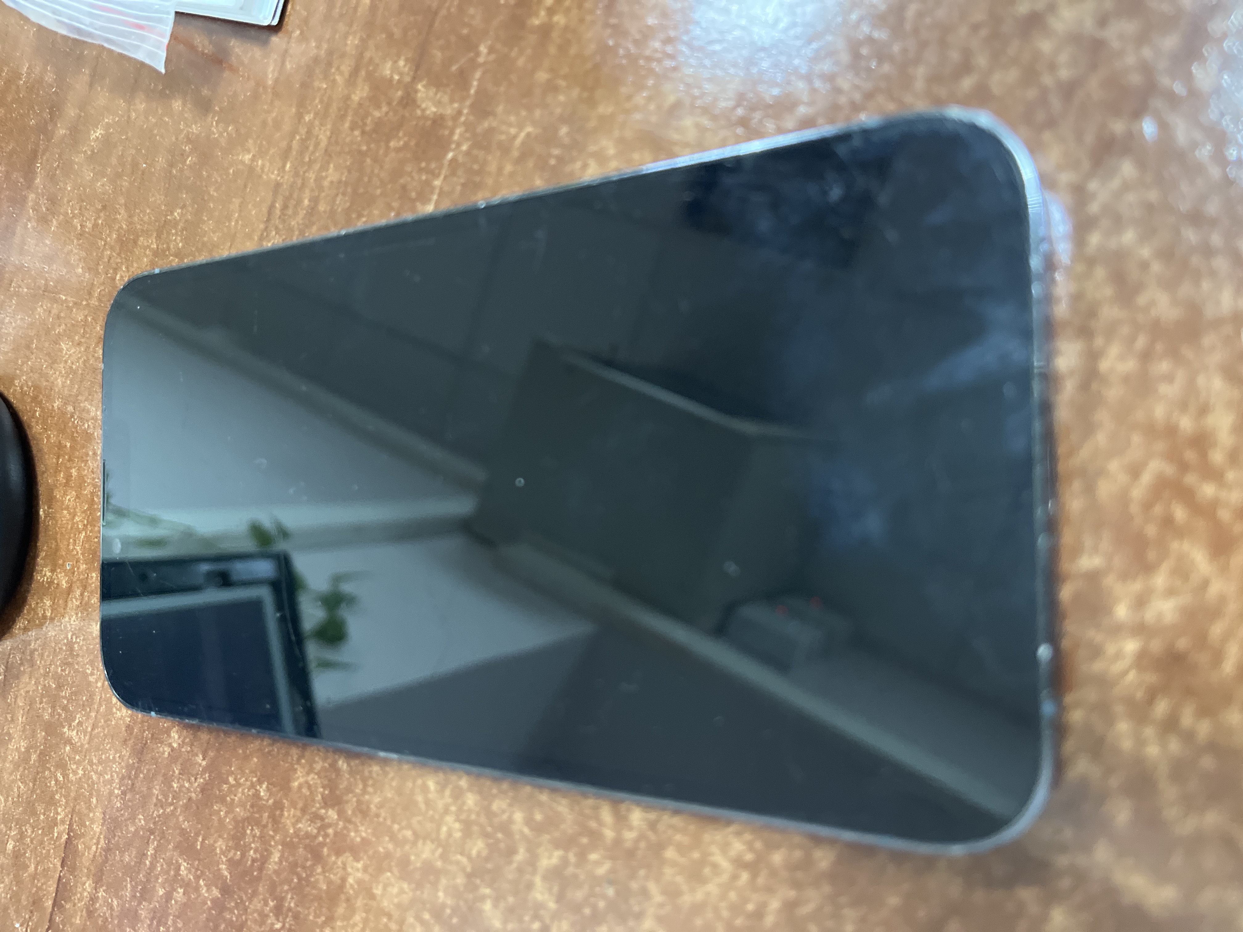 Сотовый телефон марки Iphone 13 ProMax, цвет голубой,imei отсутствует.
