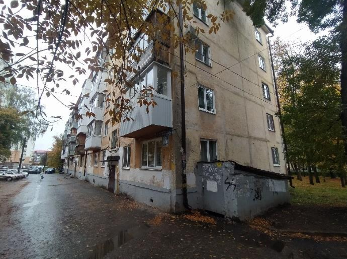 Нежилые помещения подвала пятиэтажного жилого здания (кадастровый номер 02:55:030128:2895), расположенного по адресу: Республика Башкортостан, г. Уфа, Калининский район, ул. Первомайская, 88/1