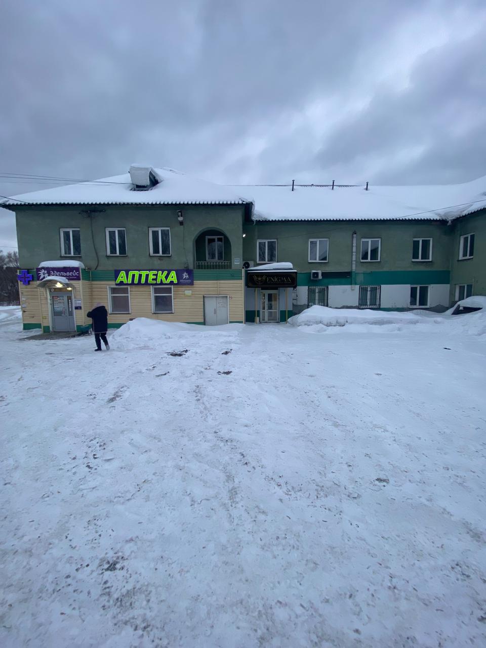 -нежилое помещение общей площадью 1265,8 кв. м, кадастровый номер 42:30:0505008:2111, расположенное по адресу: Кемеровская область - Кузбасс, г. Новокузнецк, ул. Зыряновская, д. 68, помещение 3.