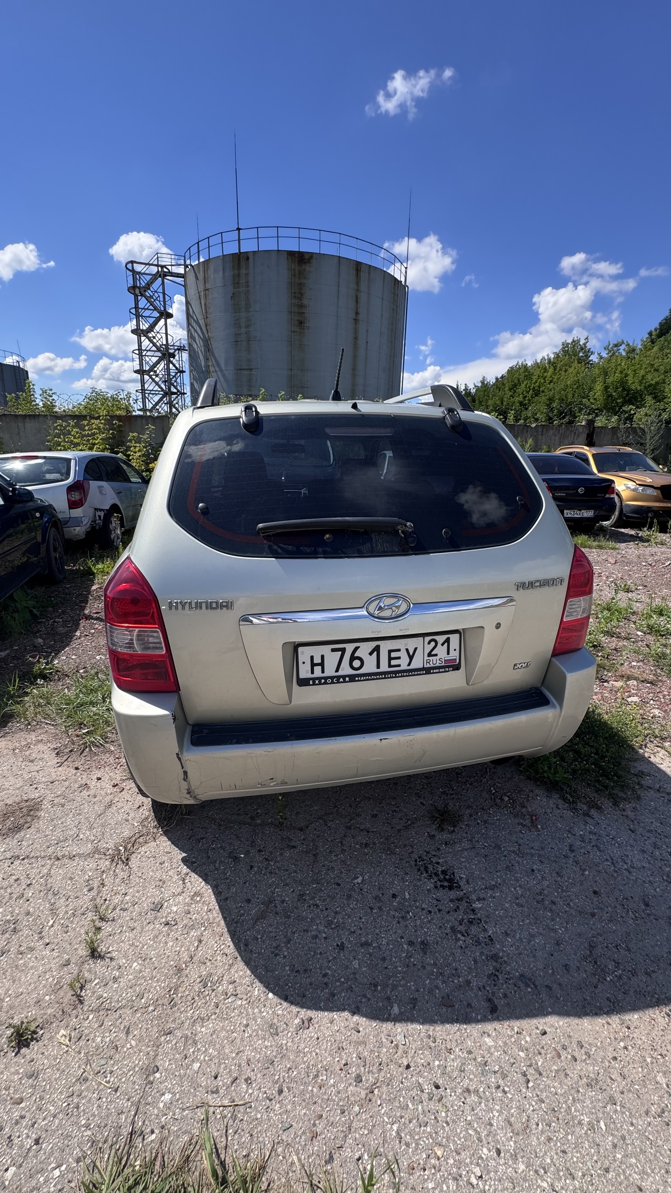 АМТС Hyundai Tucson 2.0 GLS, 2006 г.в., г/н Н761ЕУ21, VIN KMHJN81BP7U577389, цвет серебристый