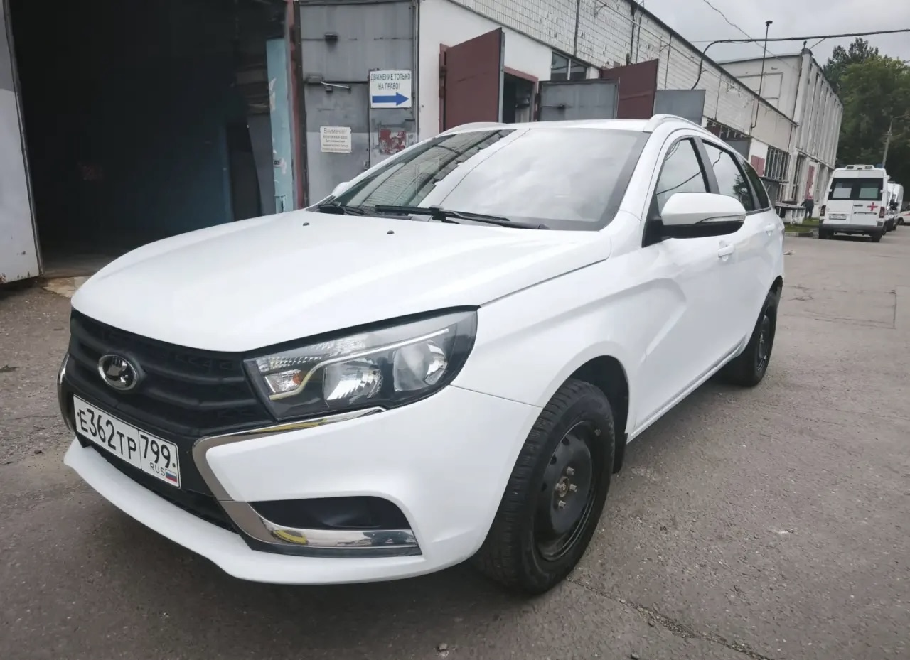 Продажа транспортного средства Легковые автомобили LADA VESTA (VIN) XTAGFK110LY403795
