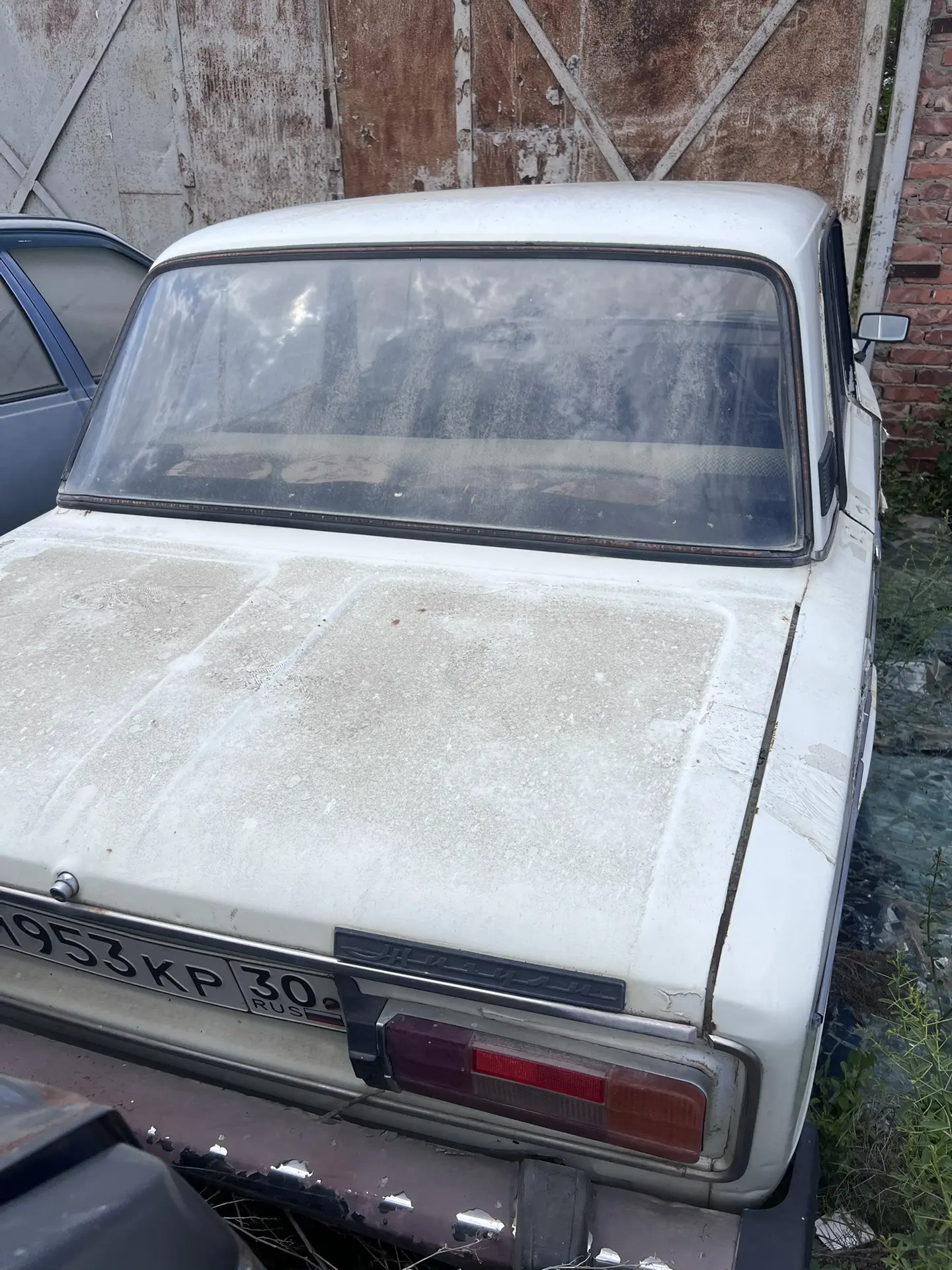 А/м ВАЗ 2106, г/н М953КР30, г/в 1996, VIN XTA210600T3614923, цвет белый. 1 шт.