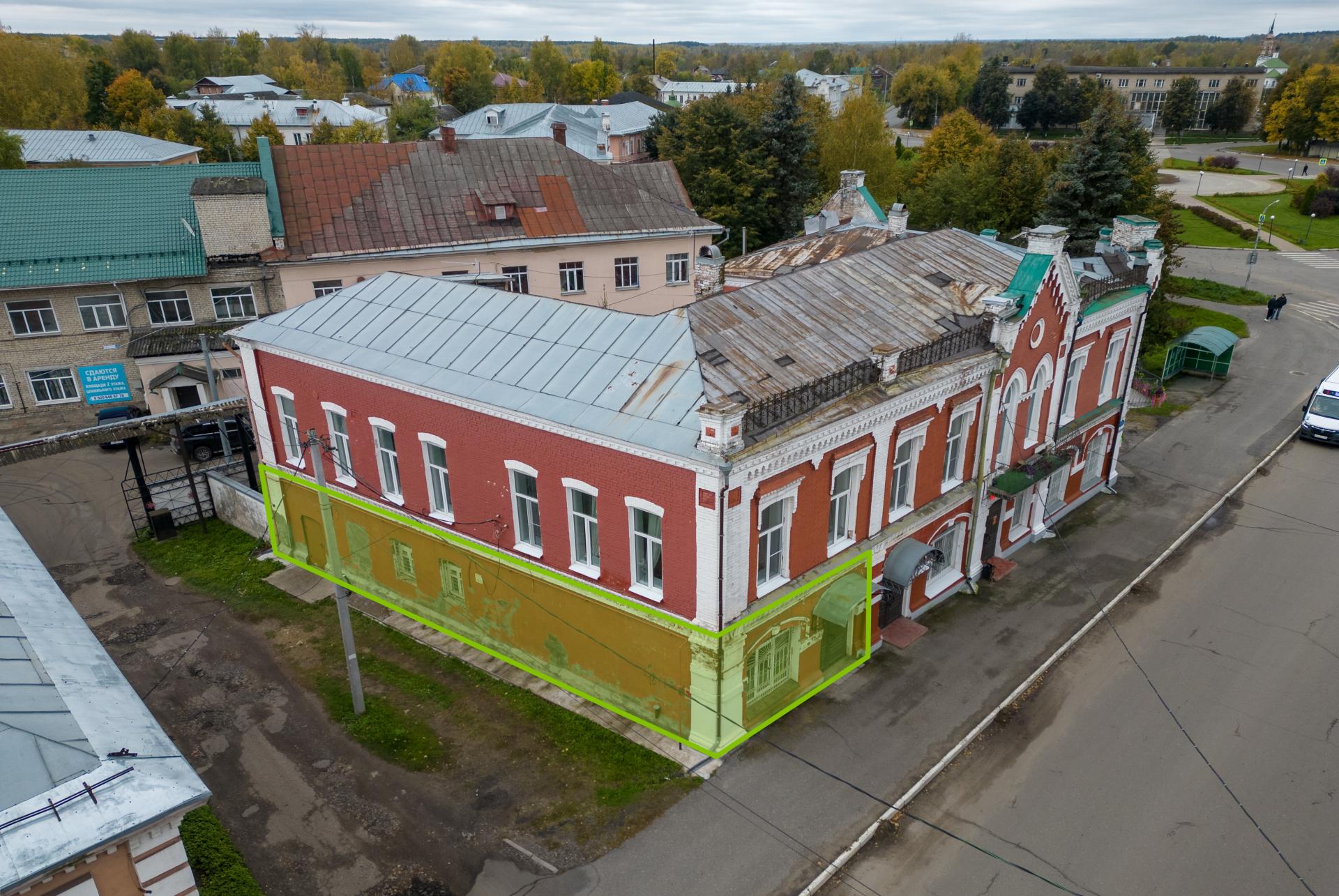 Продажа находящегося в федеральной собственности объекта недвижимого имущества (нежилого помещения) площадью 93 кв. метра (кадастровый номер 44:25:030202:224), местоположение: Костромская область, г. Буй, ул. Ленина, 1/14, расположенного в здании, являющемся объектом культурного наследия регионального значения, по адресу: Российская Федерация, Костромская область, г.о. город Буй, г Буй, ул Ленина, д. 1/14.