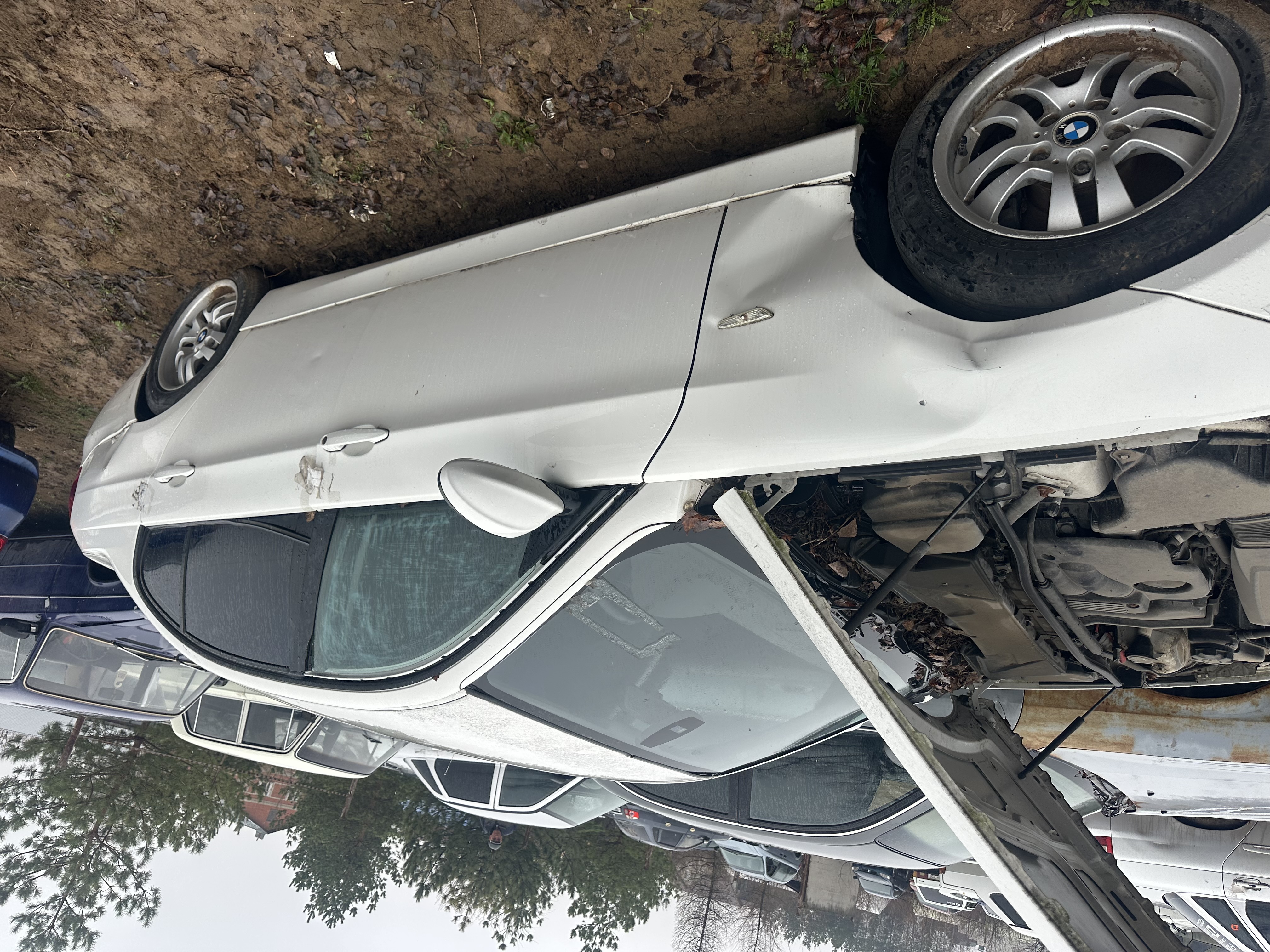 Лот №1 – Годные остатки Автомобиль марки BMW320i, (64-009470)