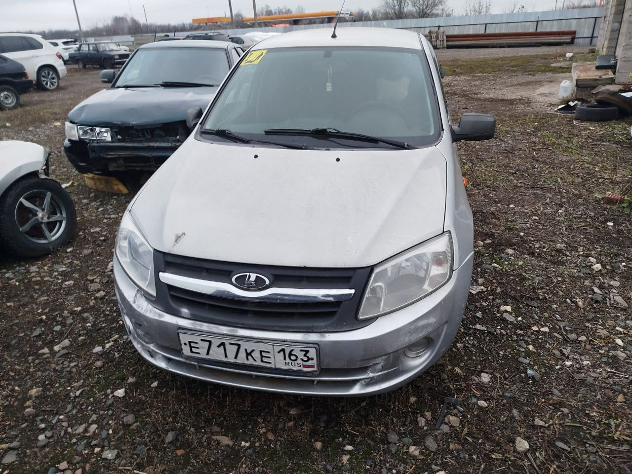 Автомобиль ВАЗ 21120, государственный регистрационный знак Е060КН763, VIN XTA21120040205260, 2004 года выпуск