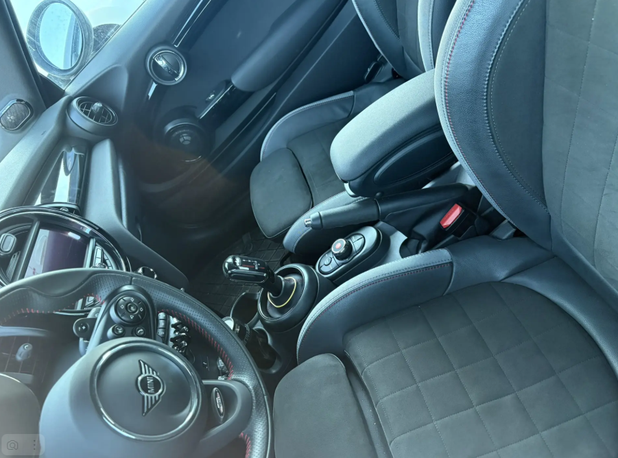 Автомобиль Mini John Cooper Works , 2021 г.в.