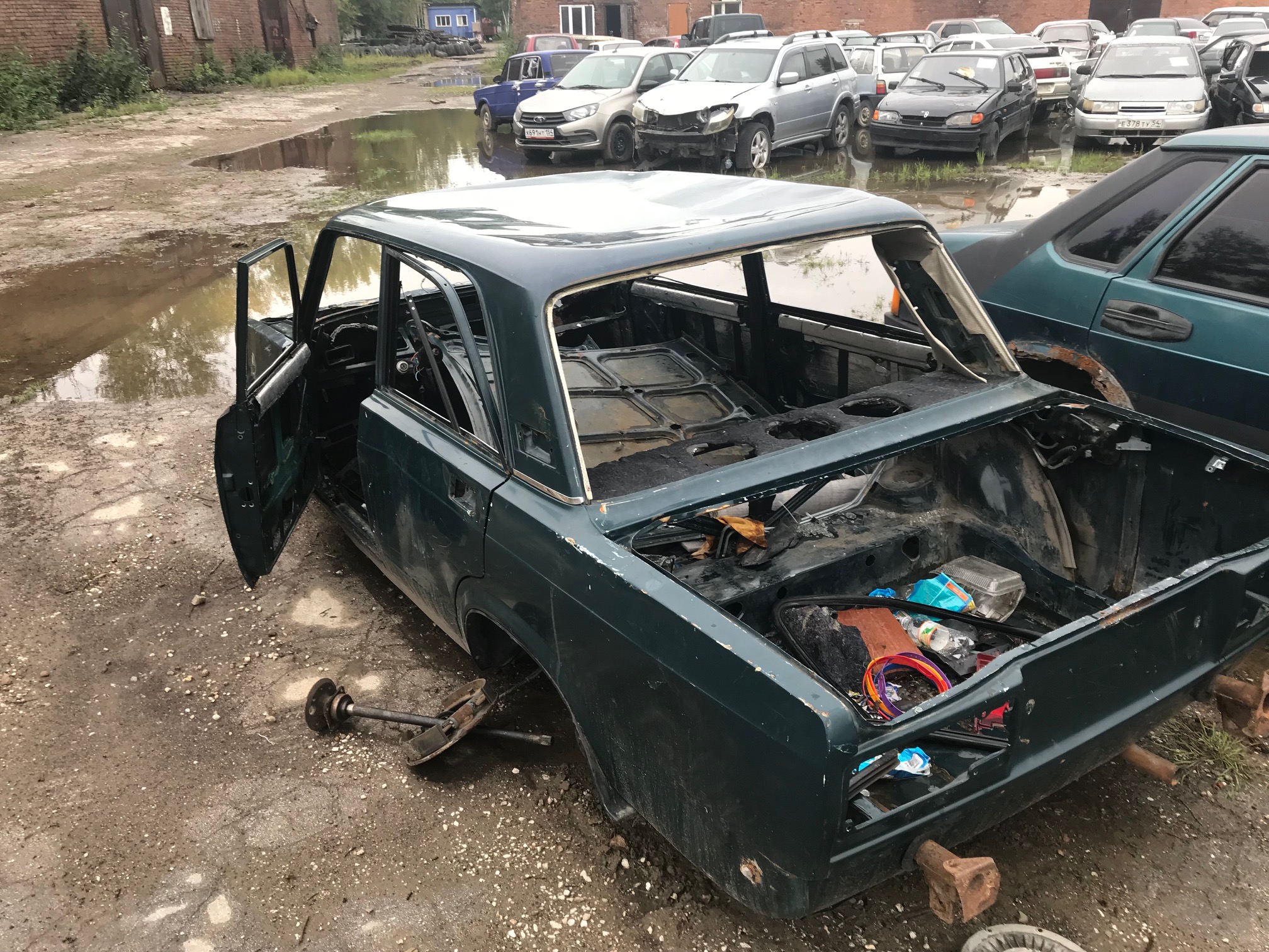 В качестве годных остатков: Аппарат "ZAC", лодка, подвесной лодочный мотор, весы и др. (перечень в извещении)