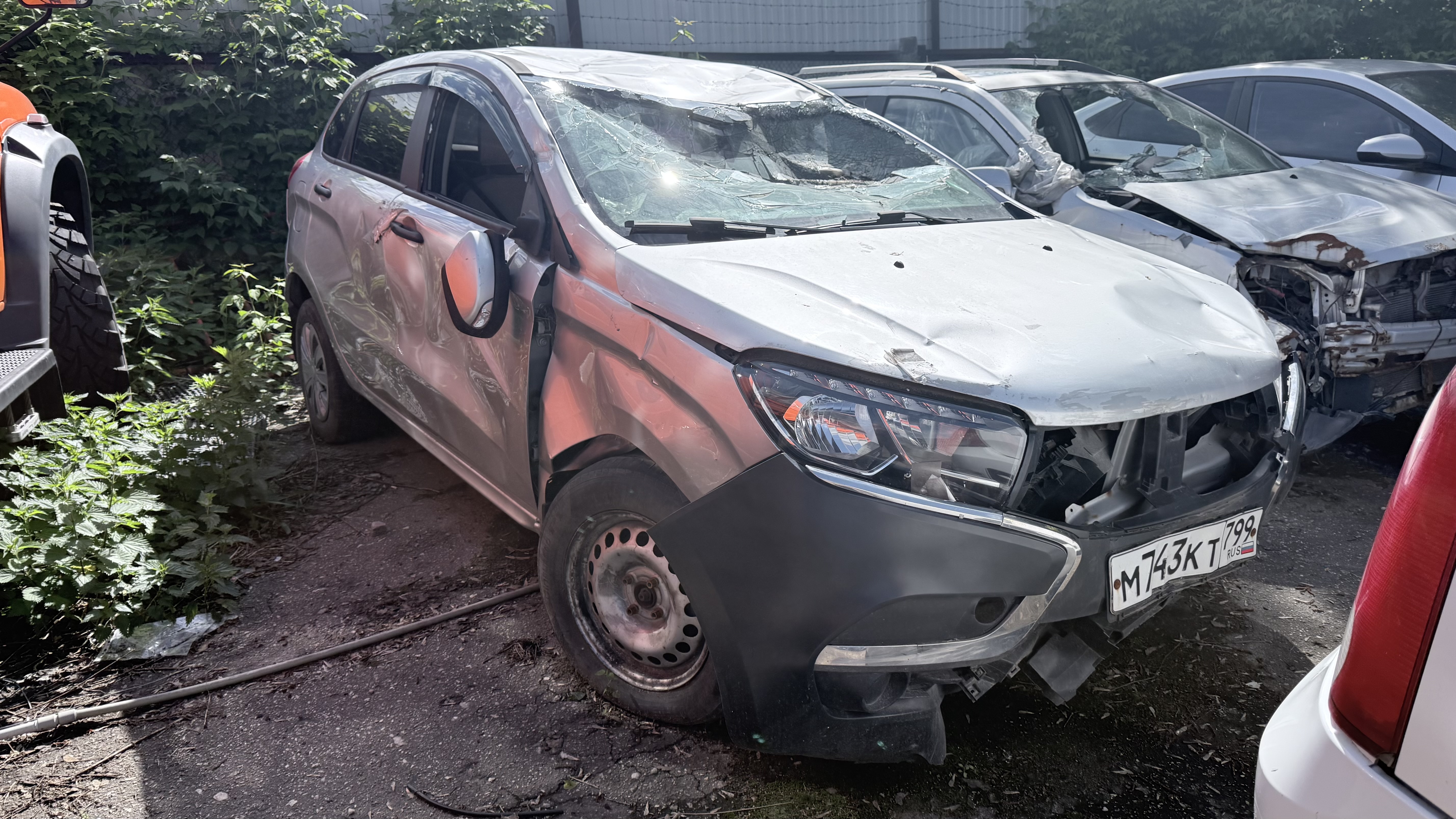 А/м LADA XRAY, 2018 г.в., гос. № М743КТ 799, VIN XTAGAB110J1126120, с ключами, зарегистрировано ограничение.