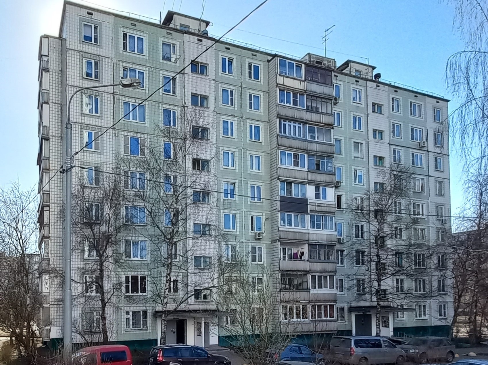 Продажа имущества, находящегося в собственности города Москвы, жилое помещение по адресу: г. Москва, ул. Вильнюсская, д. 3, к. 1, кв. 568, общей площадью 51,3 кв. м (этаж № 1), кадастровый номер: 77:06:0009003:3319