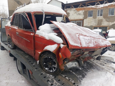 Автомобиль ВАЗ 21061, без г/н, 1995г.в., VIN XTA210610S3389945 после ДТП, комплектность и состояние не проверялась данное имущество обращено в доход государства, находится в г. Ачинске (Документы и ключи отсутствуют)