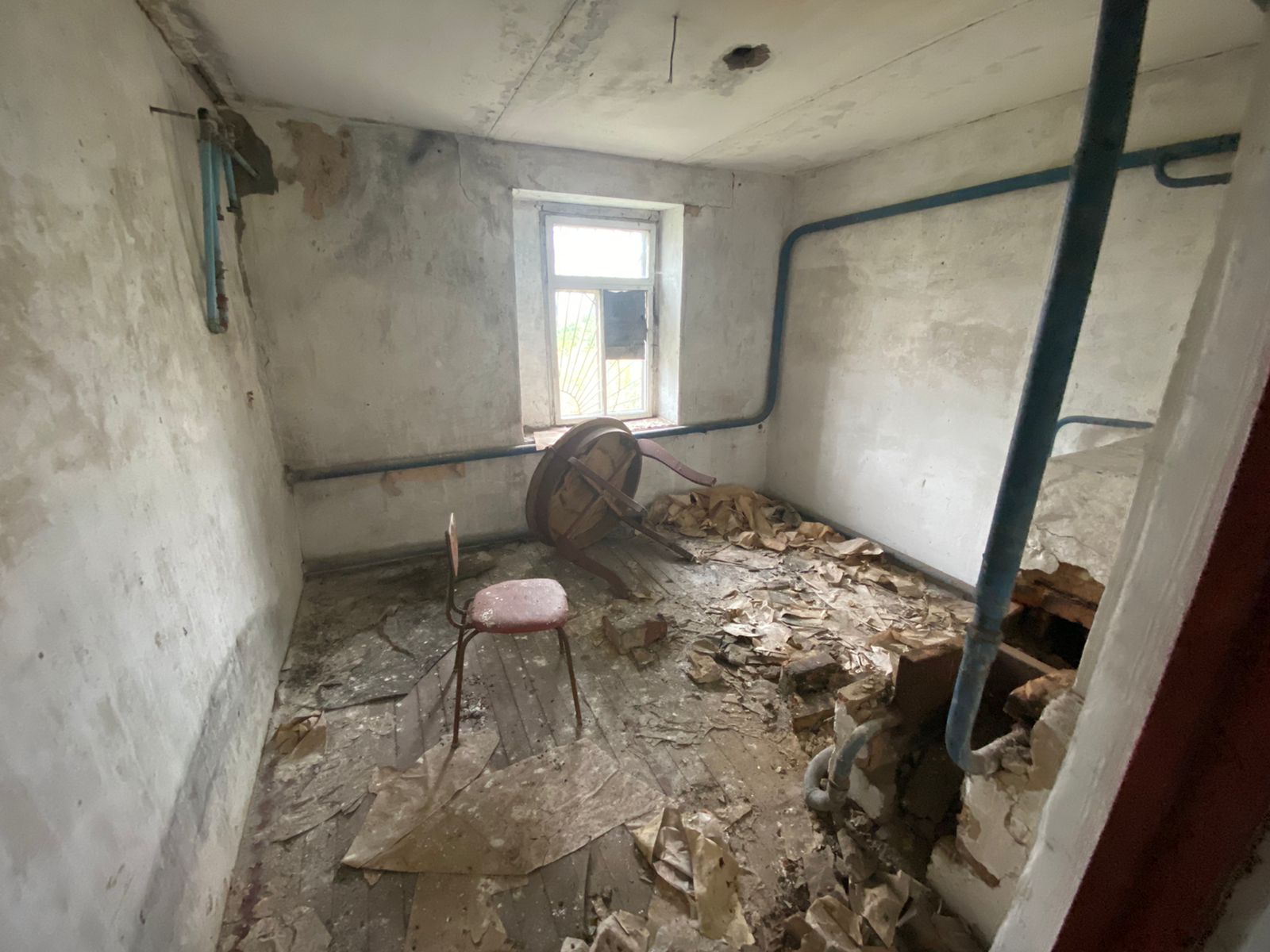 Земельный участок общей площадью 1125 кв.м. с расположенным на нем объектом недвижимого имущества, расположенные по адресу: Российская Федерация, Орловская область, Орловский район, р-н Кромской, с/п Апальковское, п. Успенский