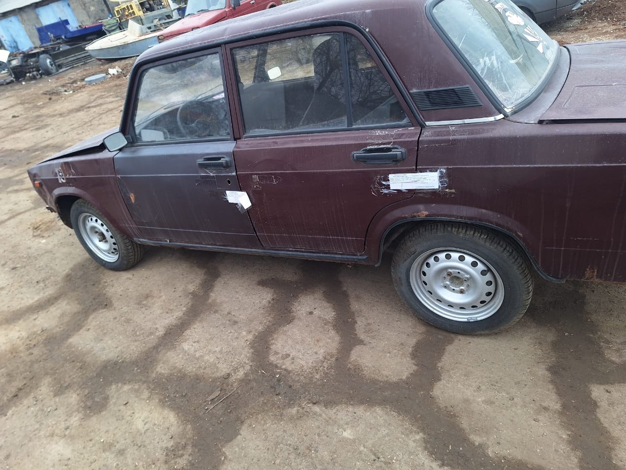 А/м ВАЗ 21053 LADA 2105, 2007 г/в, г/н У170НН30, VIN XTA21053072115668. 1 шт.