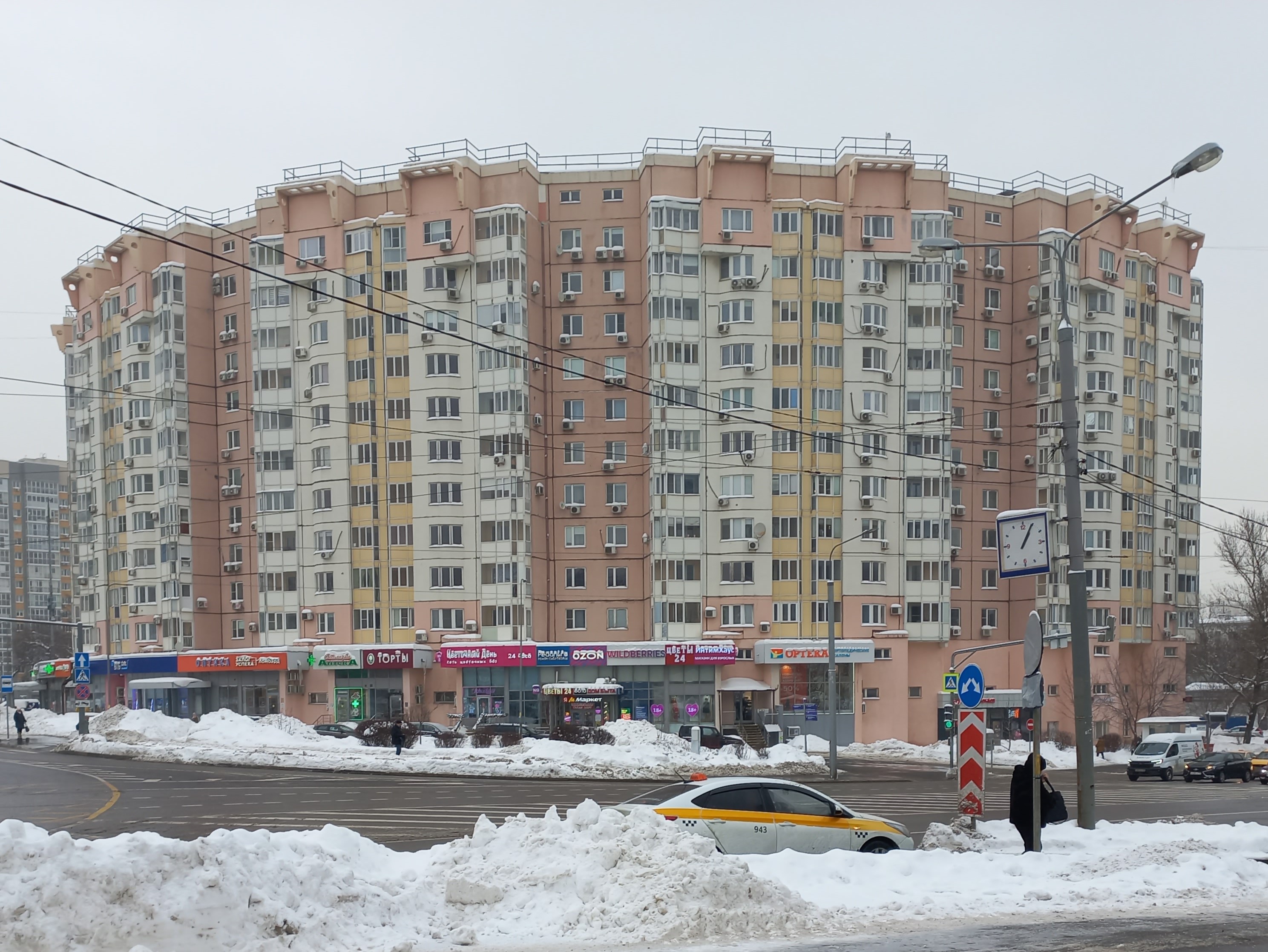 Продажа имущества, находящегося в собственности города Москвы: жилое помещение по адресу: г. Москва, ул. Новинки, д. 1, кв. 103 общей площадью 49,1 кв. м. (Этаж № 8), кадастровый номер: 77:00:0000000:60434