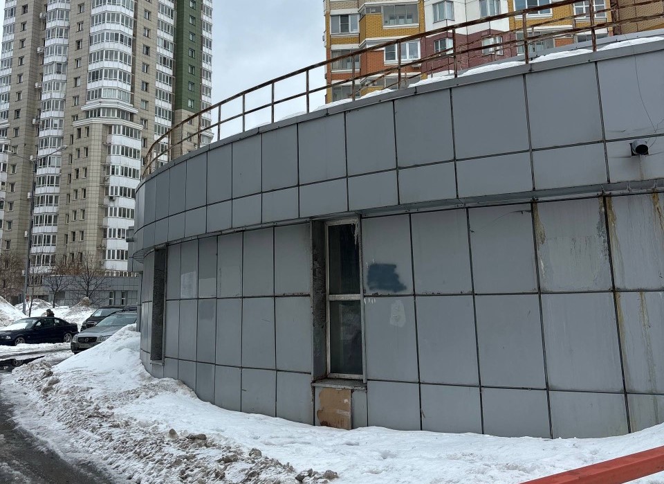 Продажа имущества, находящегося в оперативном управлении ГБУ «Жилищник Бескудниковского района», по адресу: г. Москва, ул. Селигерская, д. 26, стр. 3, площадь 12,2 кв. м, подвал 2, помещение XXIV — машино-место 146. Кадастровый номер 77:09:0002026:17013.