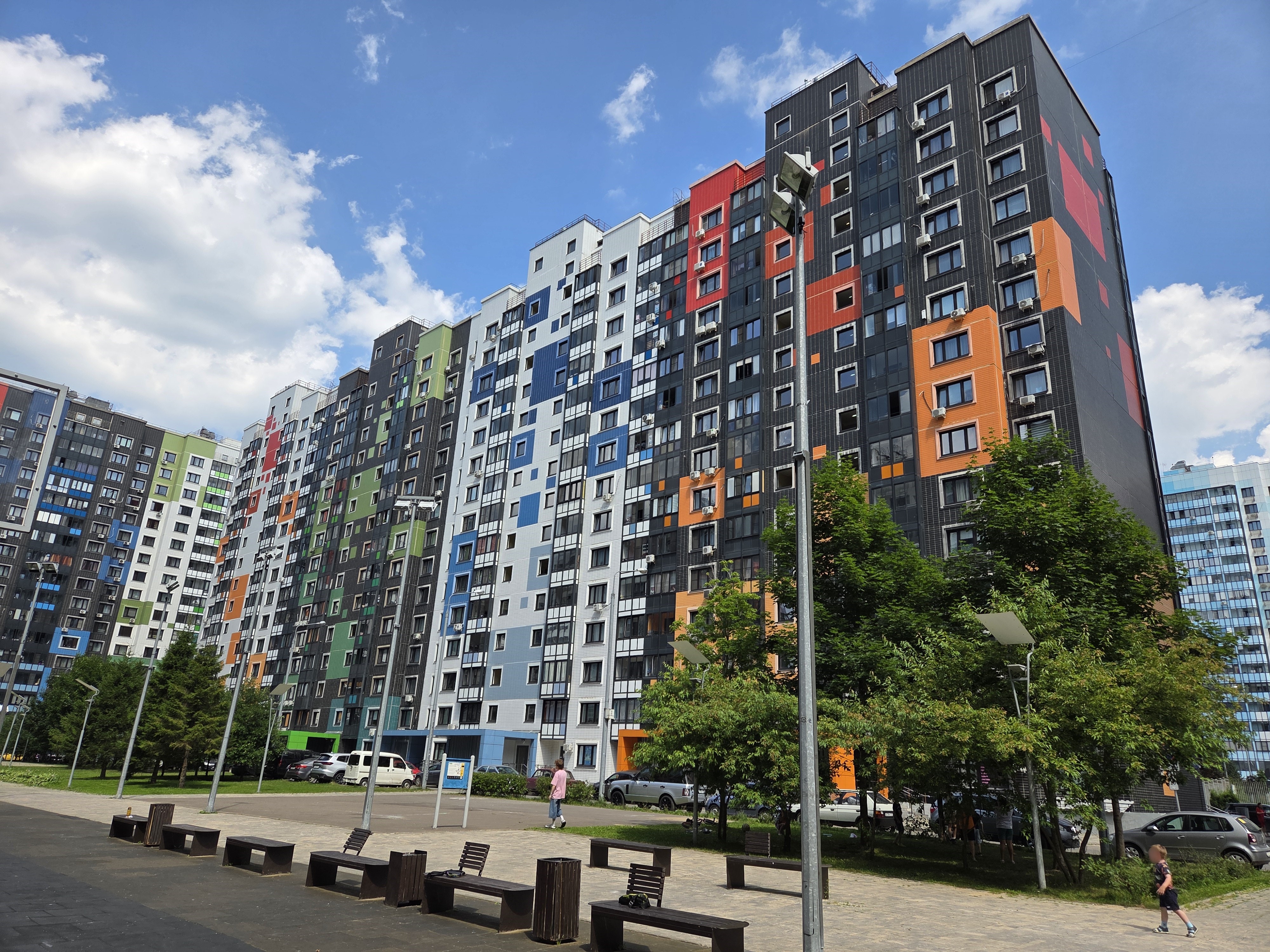 Продажа имущества, находящегося в собственности города Москвы, нежилое помещение по адресу: г. Москва, ш. Дмитровское, д. 169, корп. 9, площадью 133,3 кв. м. (Этаж № 1, помещение 4/1), кадастровый номер: 77:02:0025012:1446