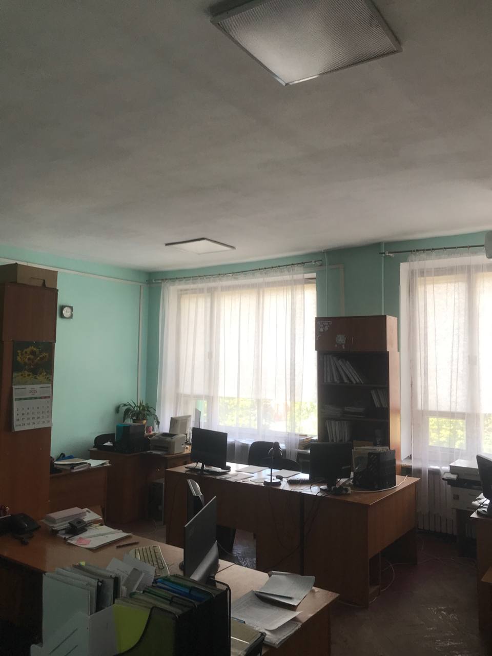 встроенное нежилое помещение № 420 на четвертом этаже в здании, кадастровый номер – 93:22:0010102:196, общей площадью 42,6 кв.м, расположенное по адресу: Российская Федерация, Донецкая Народная Республика, городской округ Дебальцево, город Дебальцево, улица Ленина, дом 12