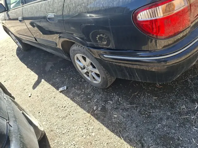 Автомобиль Nissan Almera, г/н К347ХЕ124, 2005г.в., VIN SJNBBAN16U2654930. Автомобиль находится в залоге. Рабочее состояние, и комплектность автомобиля не проверялось. Находится в г. Красноярск, данное имущество обращено в доход государства (Документы, ключи отсутствуют). (38/26)