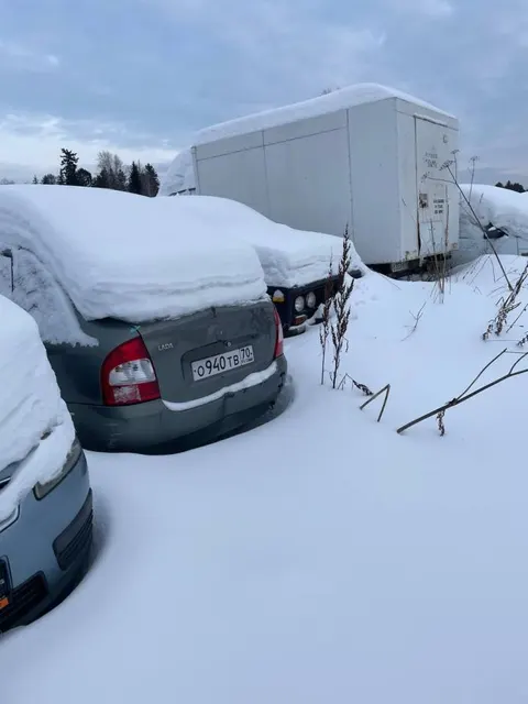Автомобиль ВАЗ 21099, Автомобиль Ниссан Максима, Автомобиль Toyota Avensis, Автомобиль ВАЗ  21093, Автомобиль ВАЗ 11183, Автомобиль Ниссан Bluebird Sylphy, Автомобиль ВАЗ 2109