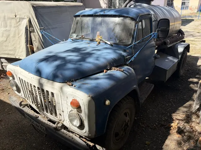 Автомобиль ГАЗ 5319 гос. № Е 004 АК 82