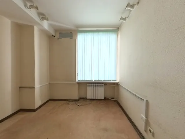 Продажа имущества, находящегося в собственности города Москвы, нежилое помещение по адресу: г. Москва, ул. Бахрушина, д. 1, стр. 1, площадью 167,1 кв. м (Этаж №1), кадастровый номер: 77:01:0002012:3735
