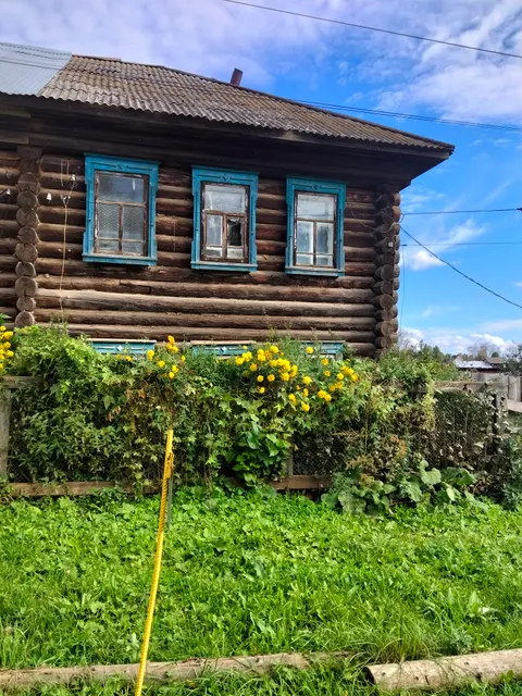 Недвижимое имущество наименование: нежилое здание - квартира