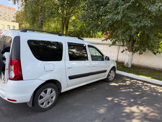 Автомобиль легковой Lada KS0Y5L Largus