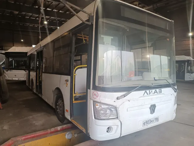 Автобус ЛиАЗ 429260, государственный регистрационный знак  В 903 МУ 186