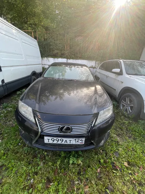Легковой автомобиль LEXUS ES250, 2013 г.в., г/н Т999АТ124, VIN JTHBJ1GG102036605, № кузова JTHBJ1GG102036605, цвет черный. Идентификационные номера не сверялись, рабочее состояние не проверялось, ключи и документы отсутствуют, автомобиль закрыт. Должник Рукосуев Е.А. Обременения: Арест, запреты на рег. действия, судебный запрет. Начальная цена продажи 1811800,00 руб. Задаток 272000,00 руб. (пор. 2199)