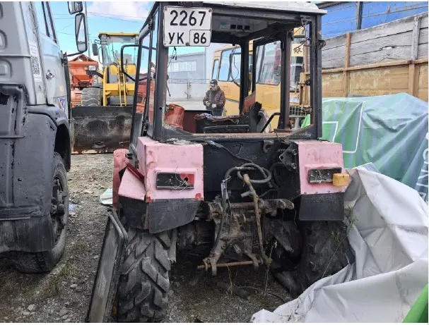 Трактор Беларус-320, государственный регистрационный знак УК 2267 86