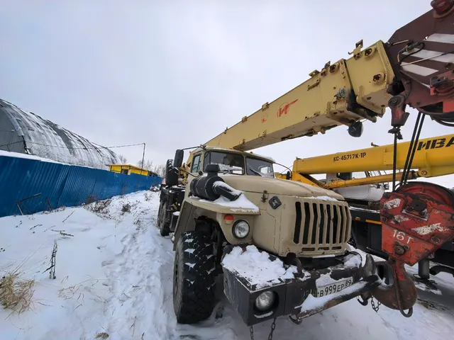 Автомобиль УРАЛ 555700 КС 35714,                                        VIN ХVN35714040201614, модель № двигателя 236HE2-3-40144067,                    № кузова 43200040003431, № шасси X1P55570041301736,           цвет кузова бежевый,                 год выпуска 2004 (реестровый номер                   0002-5404)